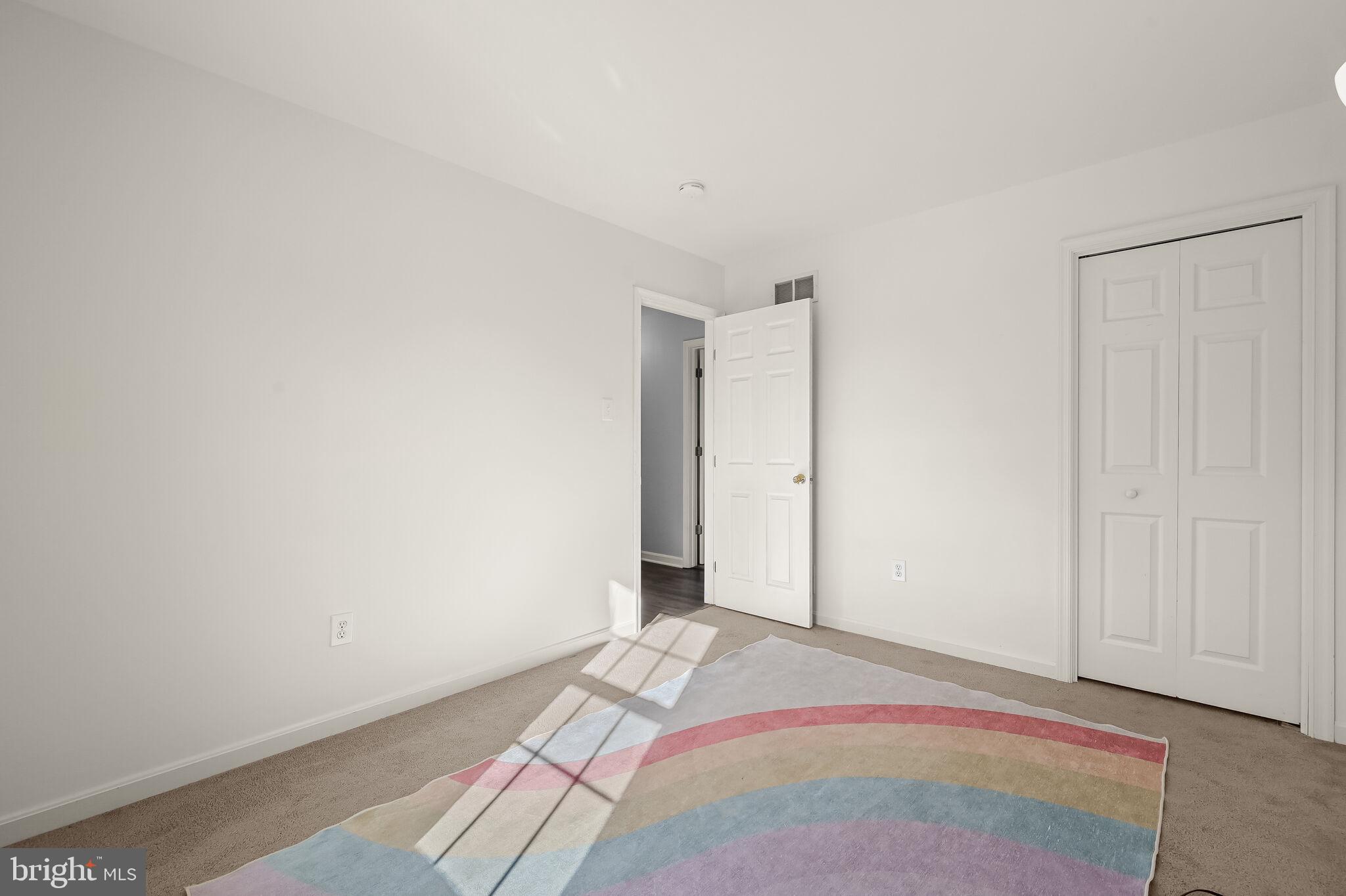 MEADOWBROOK - Residential