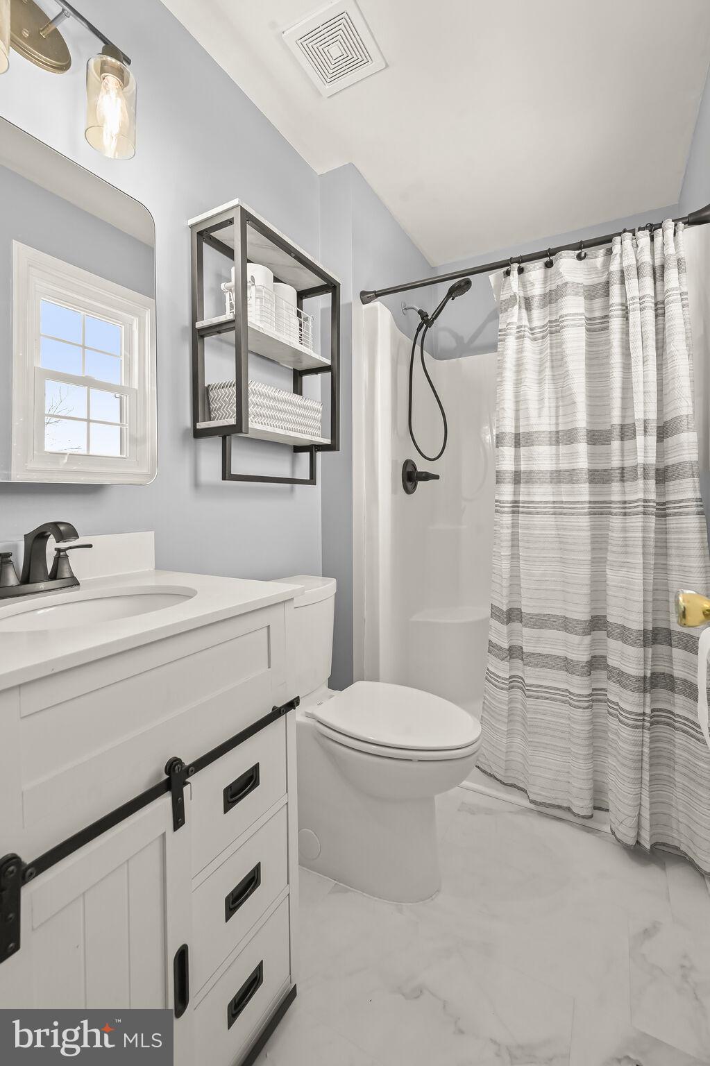 MEADOWBROOK - Residential