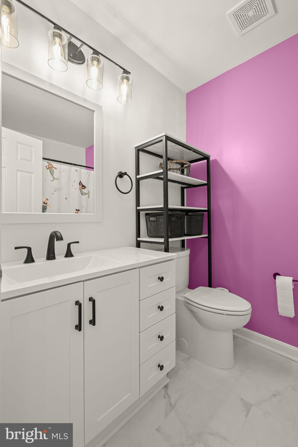 MEADOWBROOK - Residential