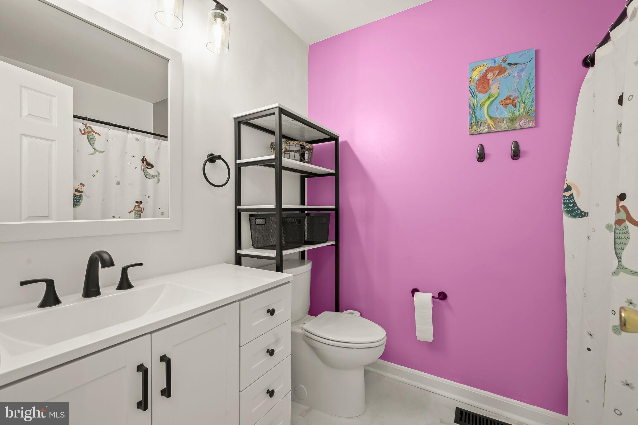 MEADOWBROOK - Residential