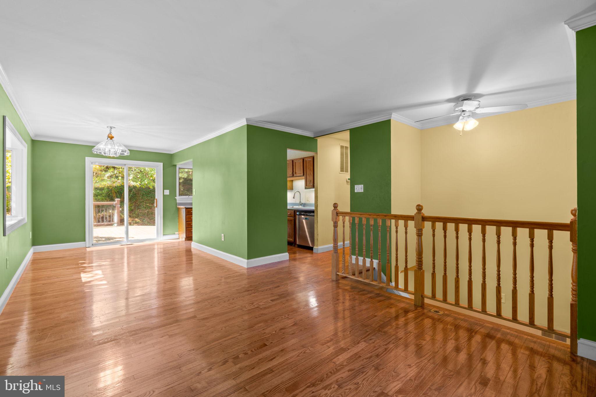 GREENHILLS - Residential