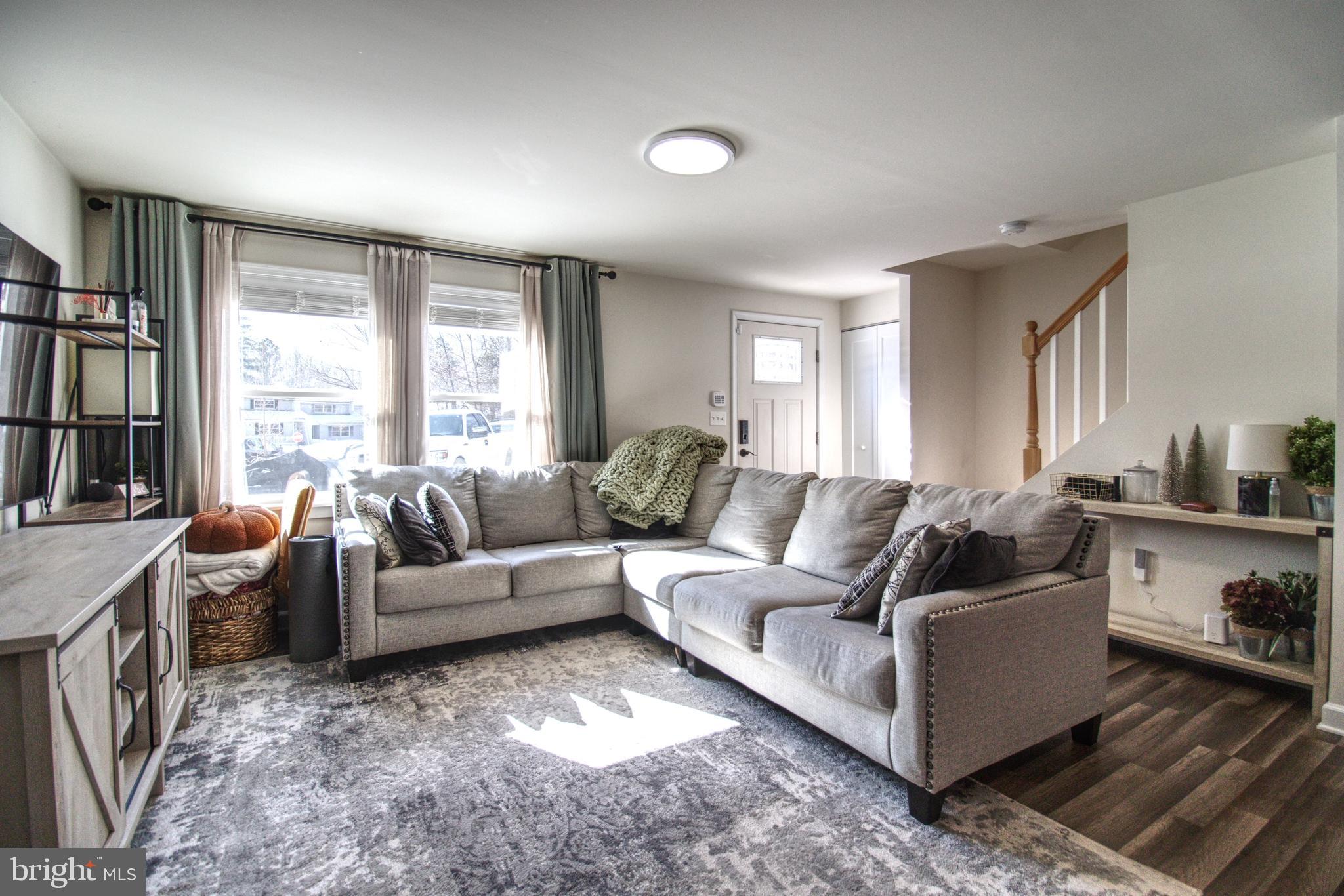 DIGGS CIRCLE - Residential