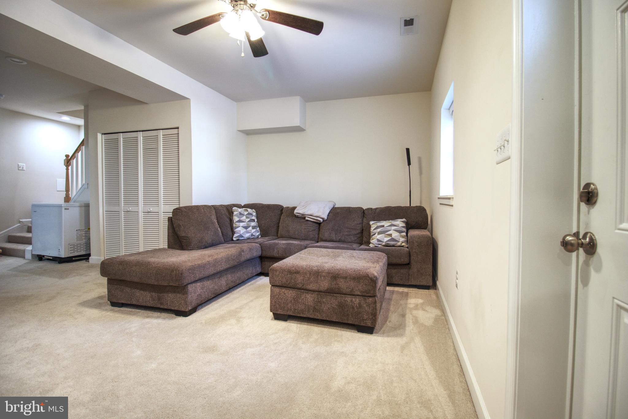 DIGGS CIRCLE - Residential