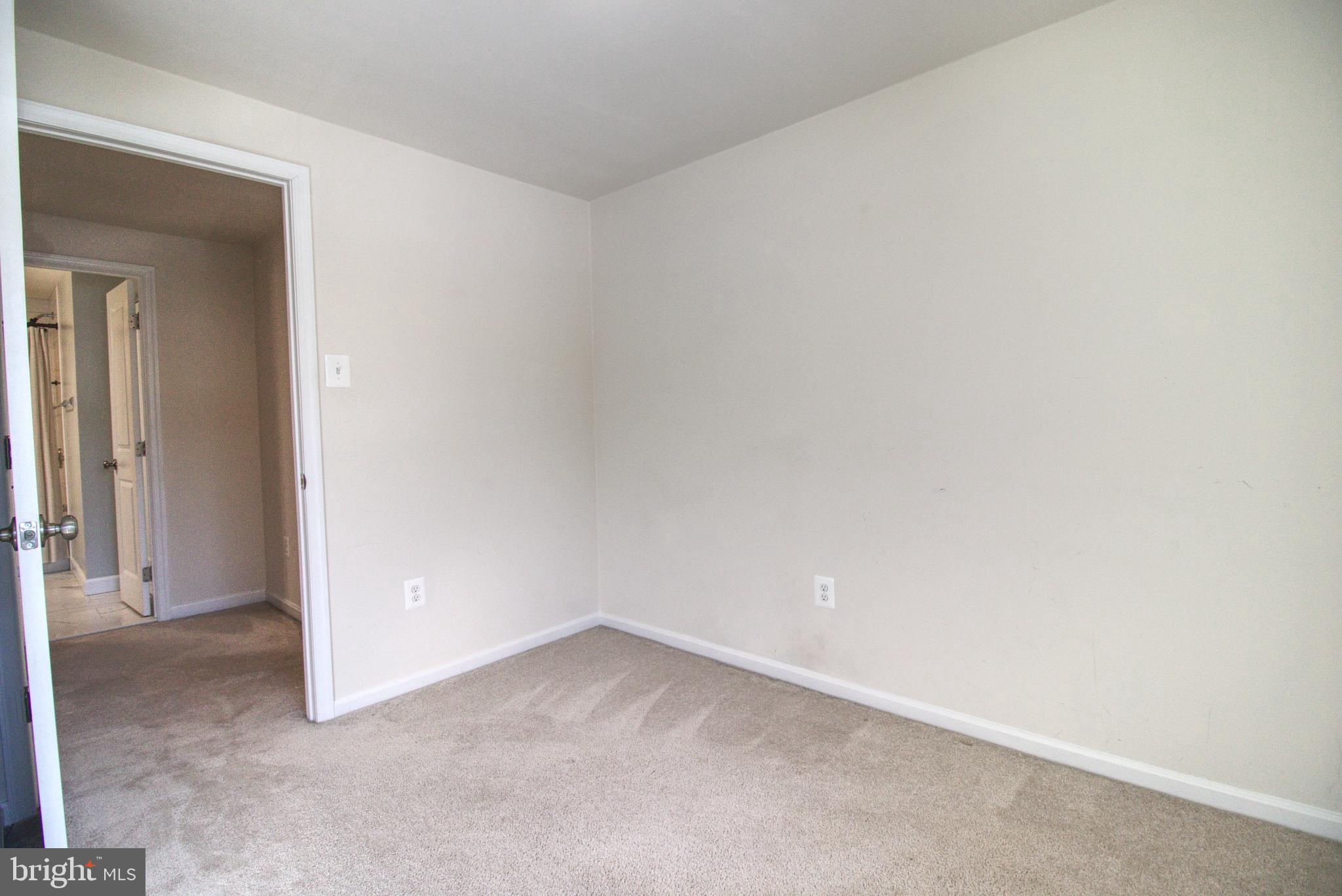 DIGGS CIRCLE - Residential