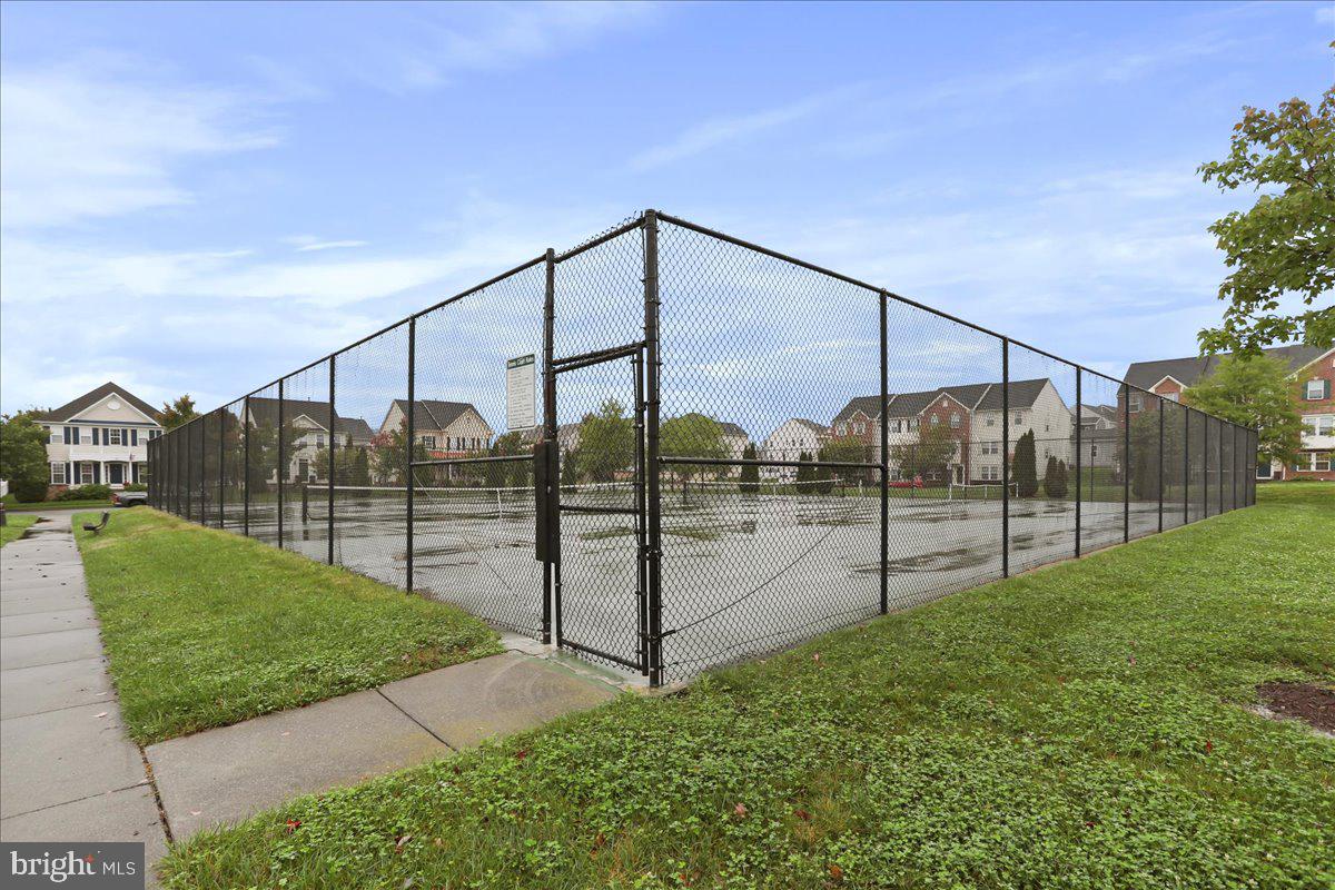 HUNTFIELD - Residential