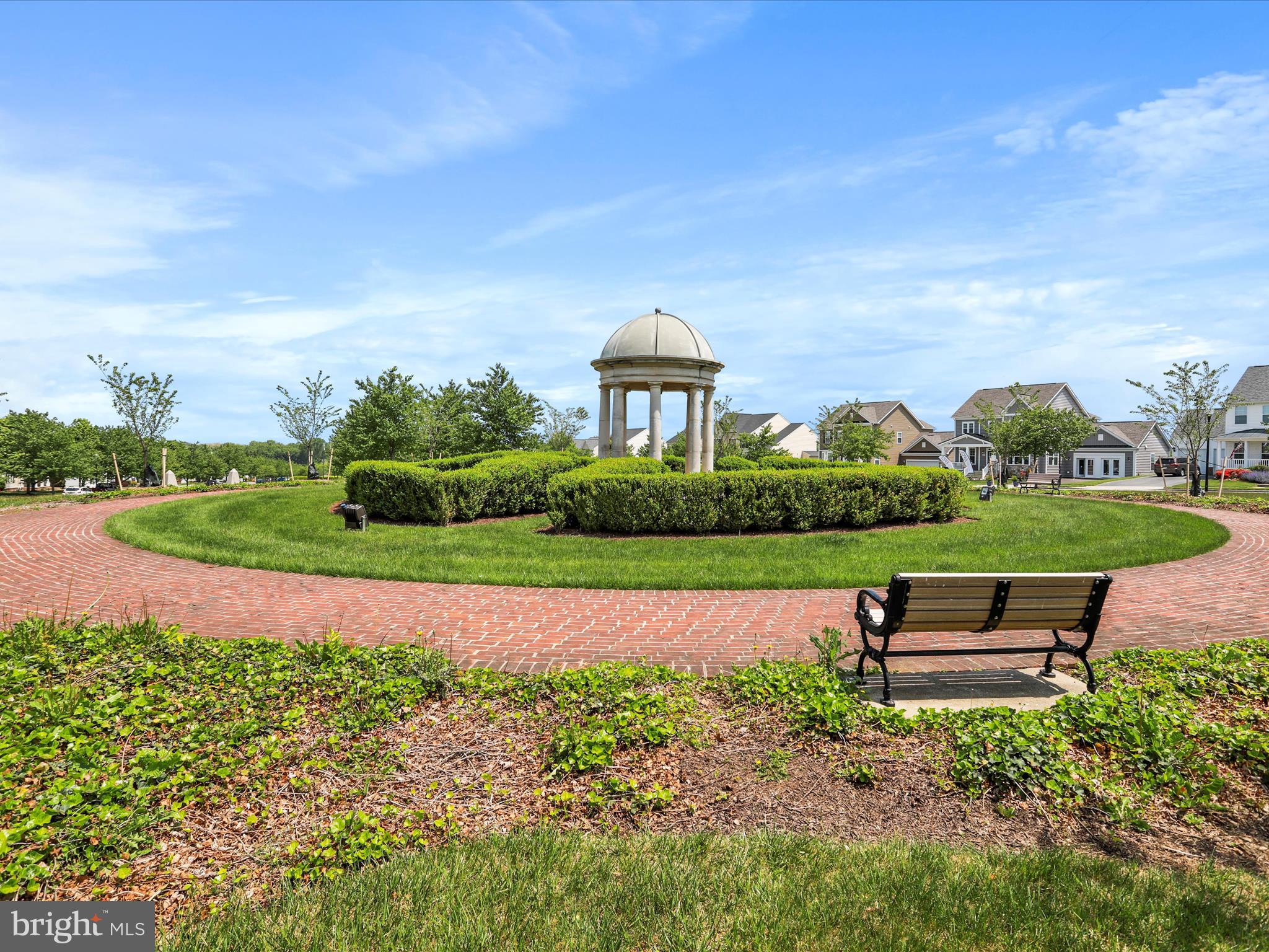 HUNTFIELD - Residential