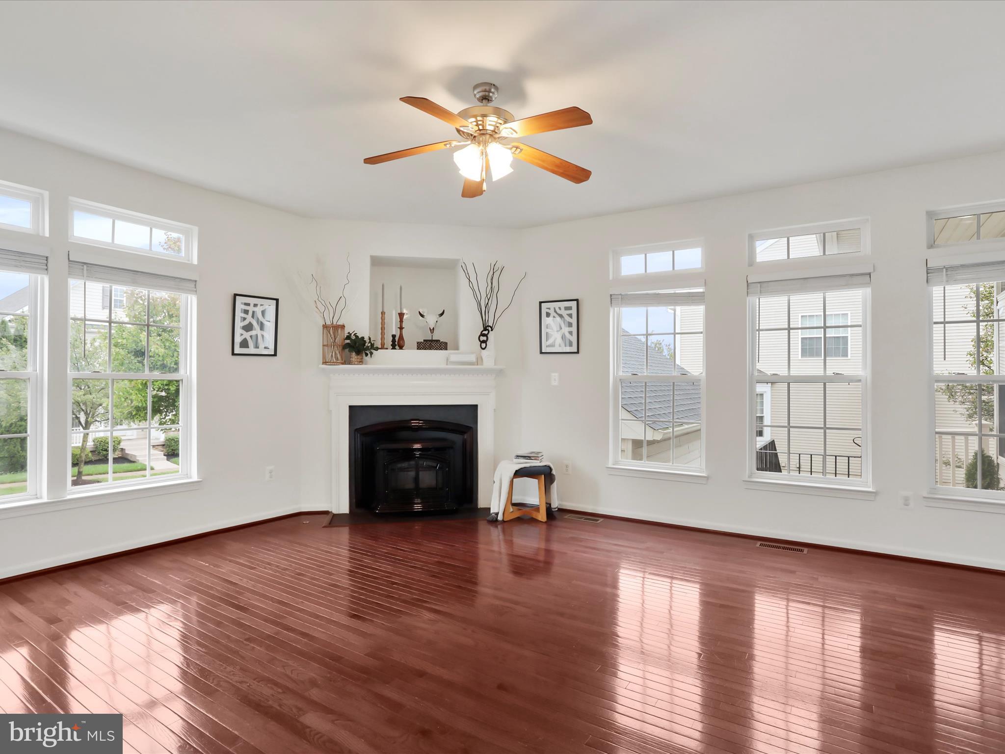 HUNTFIELD - Residential