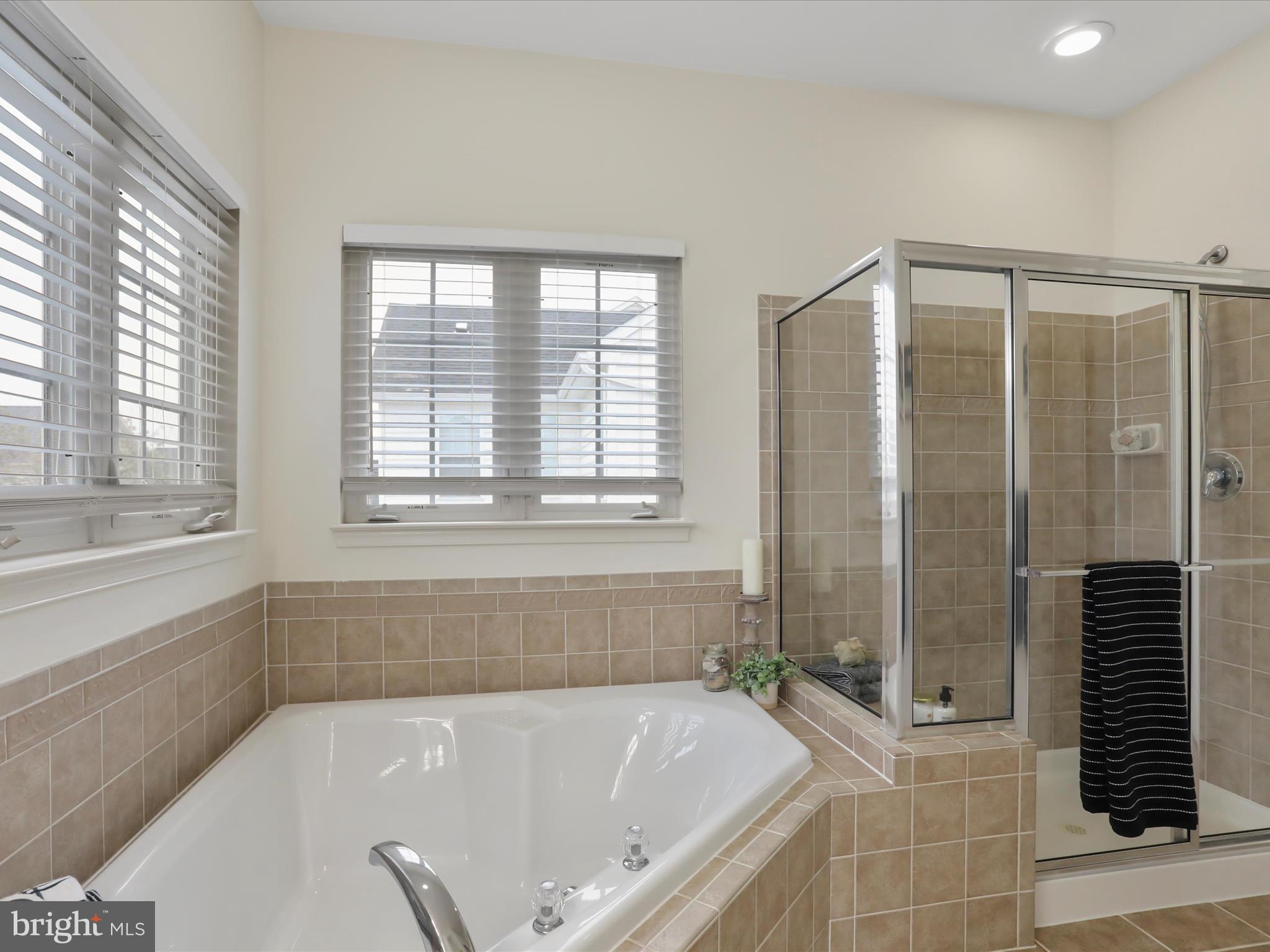 HUNTFIELD - Residential