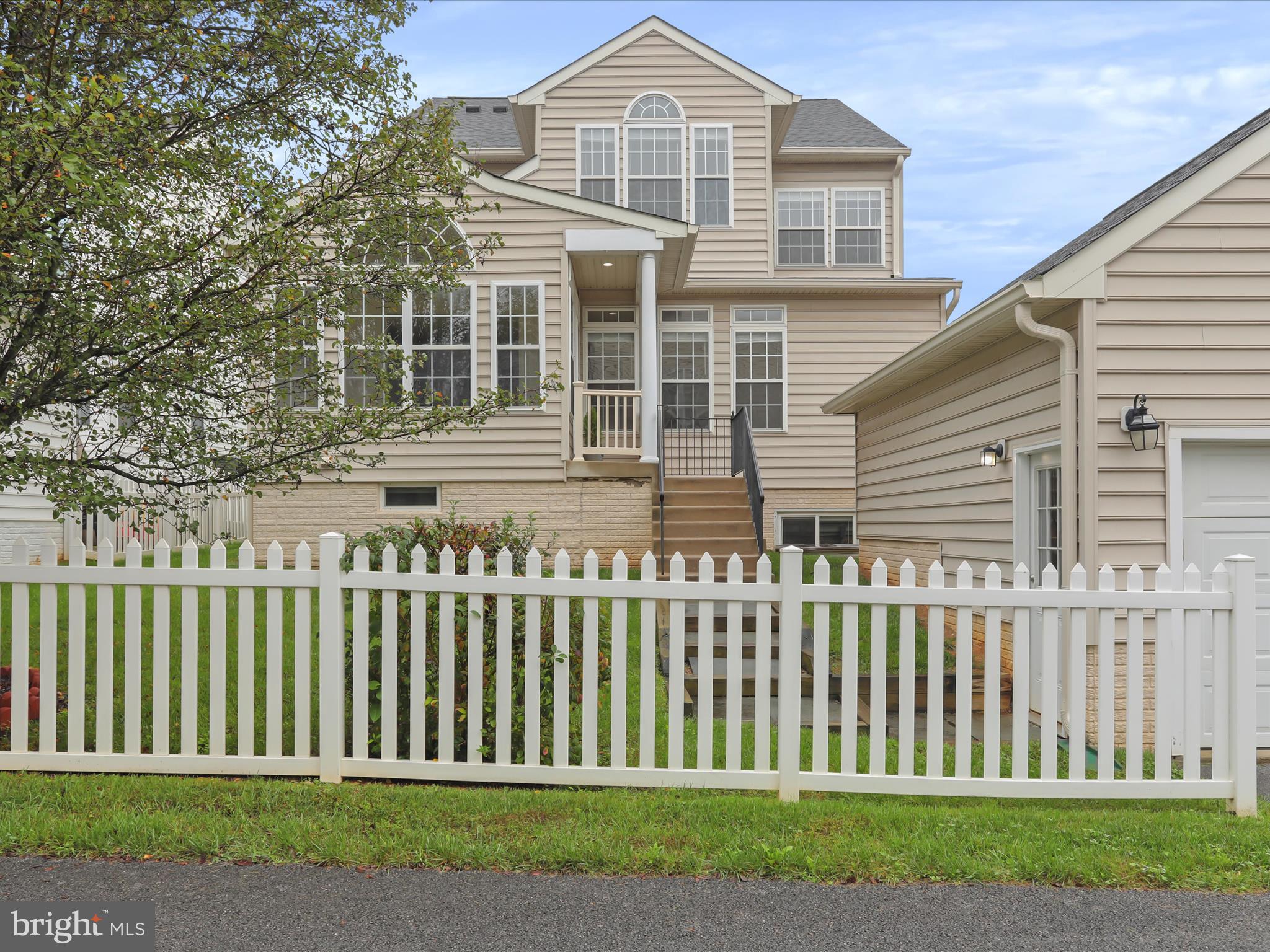 HUNTFIELD - Residential