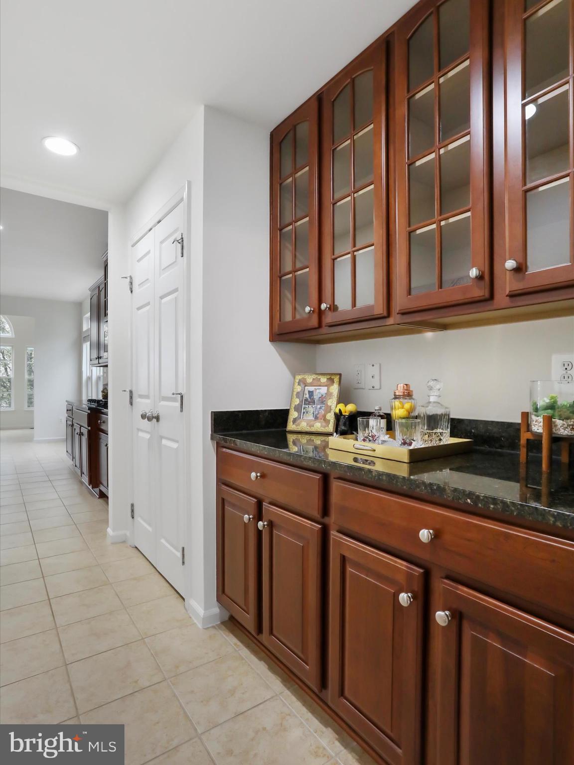 HUNTFIELD - Residential