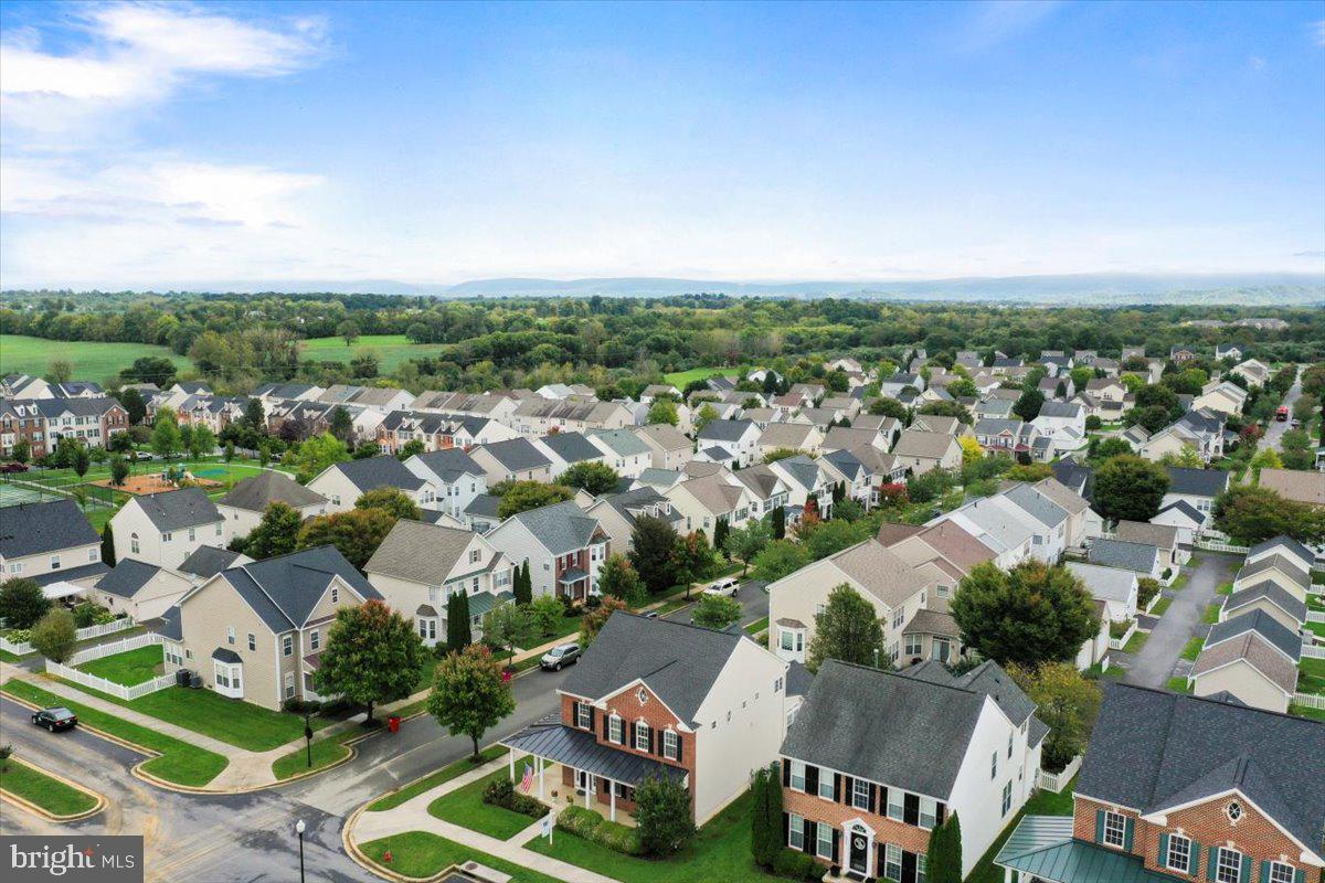 HUNTFIELD - Residential