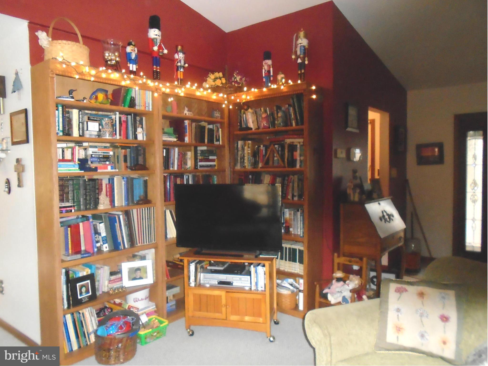 GREENE KNOLLS - Residential