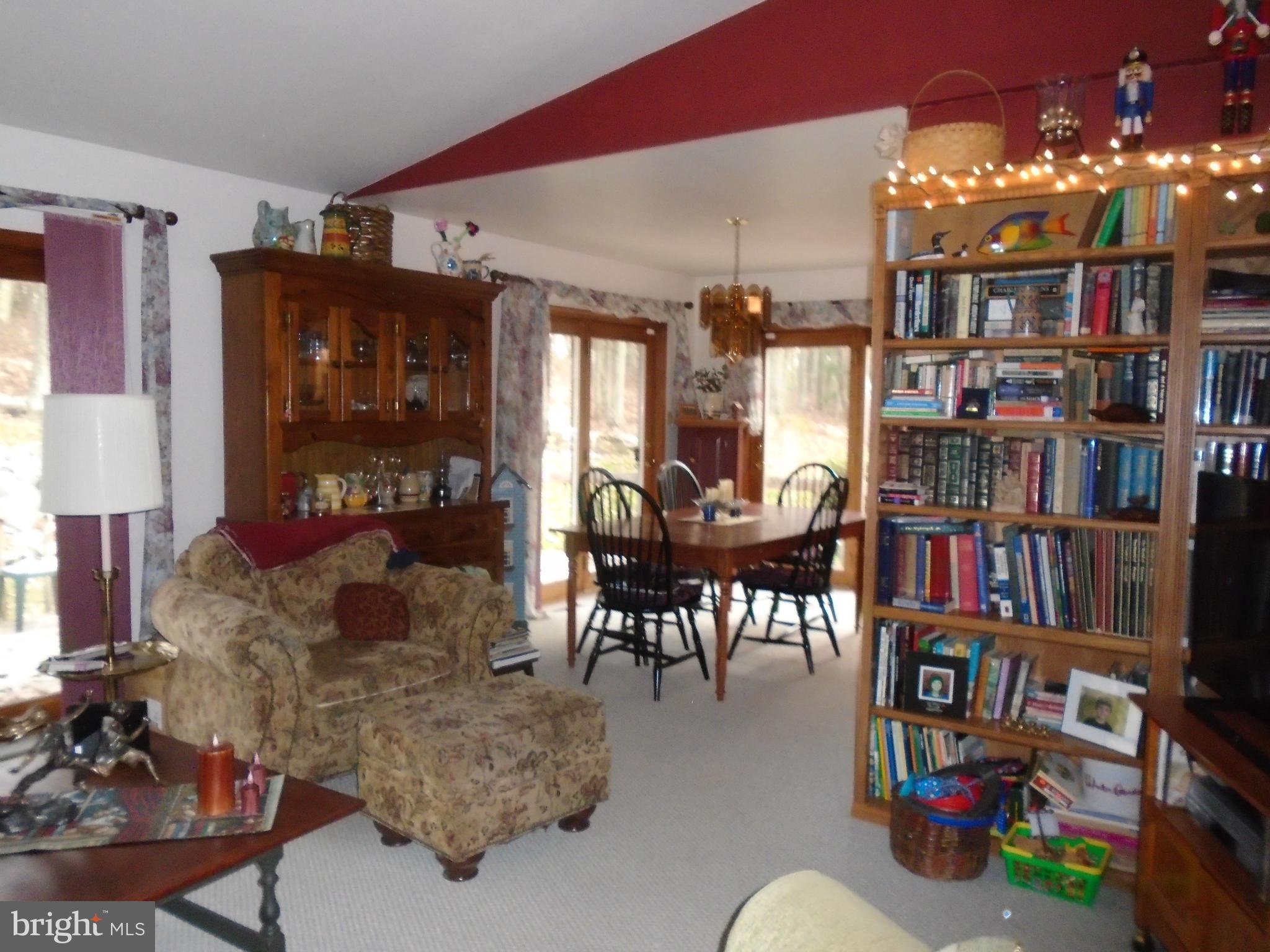 GREENE KNOLLS - Residential