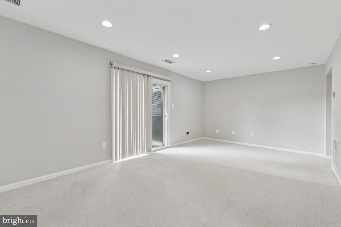 1049 MARGATE COURT A