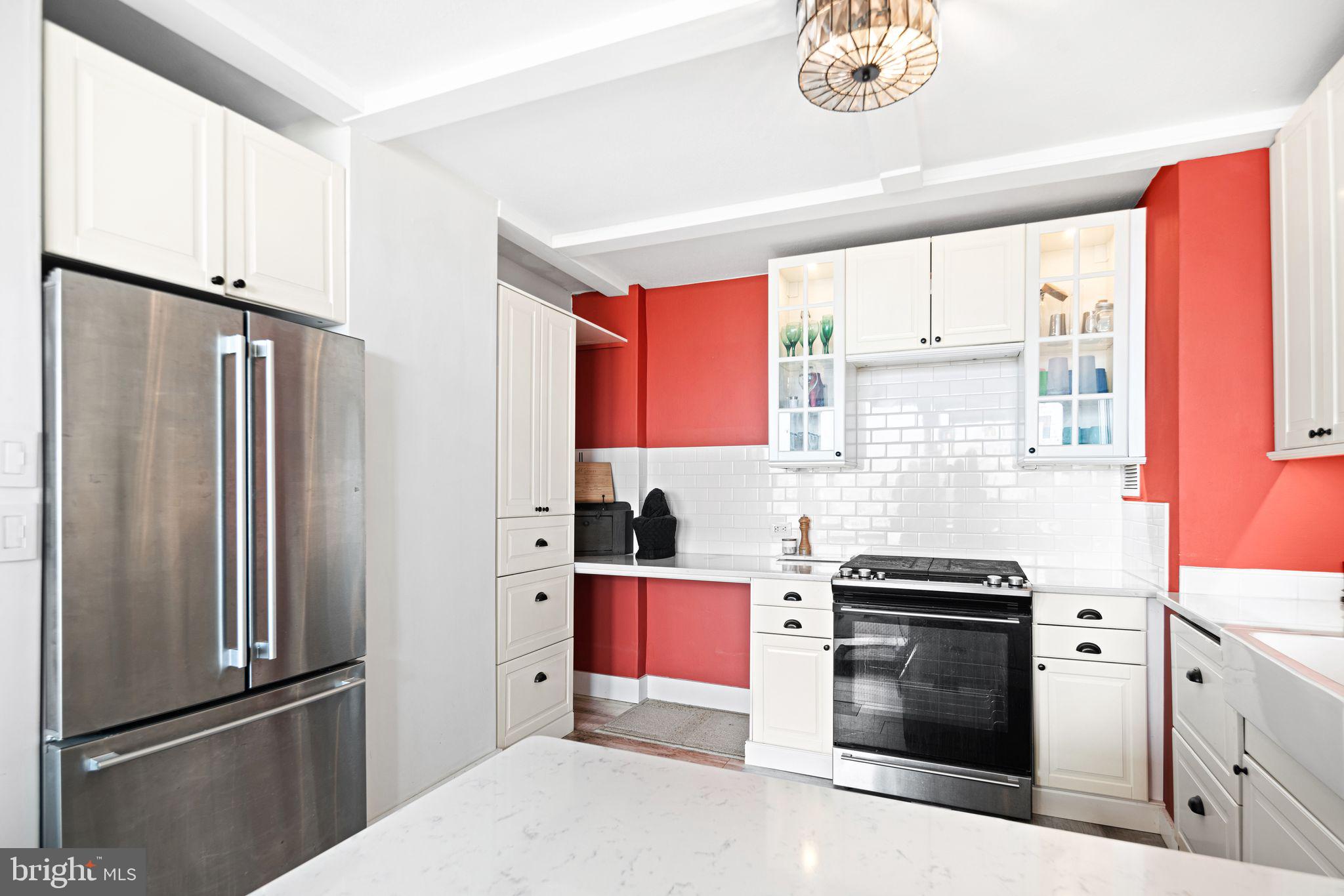 SOCIETY HILL - Residential