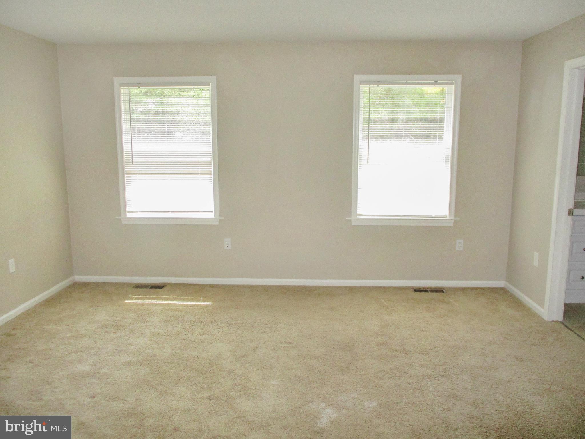 LAKE WYNONAH - Residential