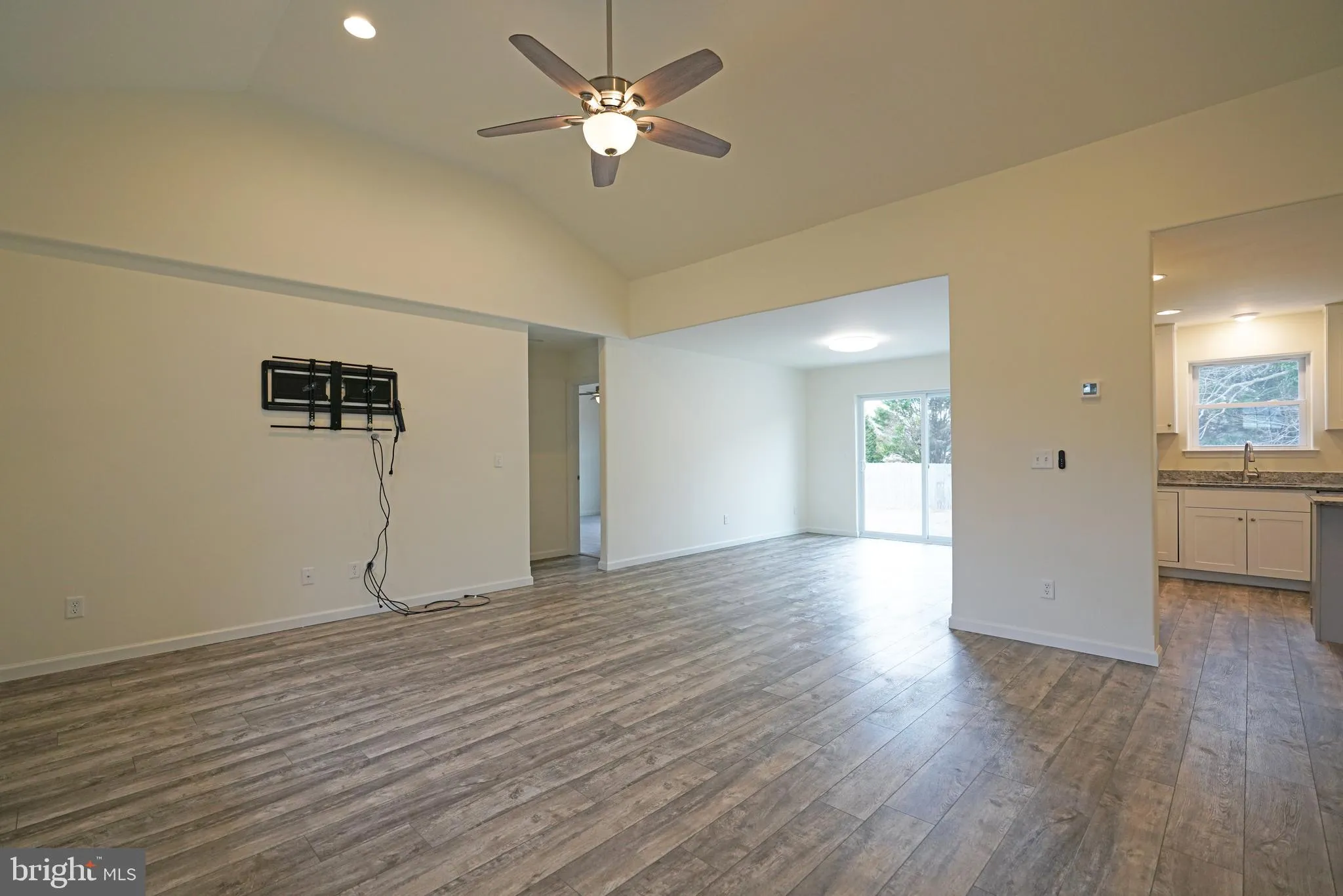 Harbeson, Delaware 19951, United States, 3 Bedrooms Bedrooms, ,3 BathroomsBathrooms,Residential,Contingent,83936