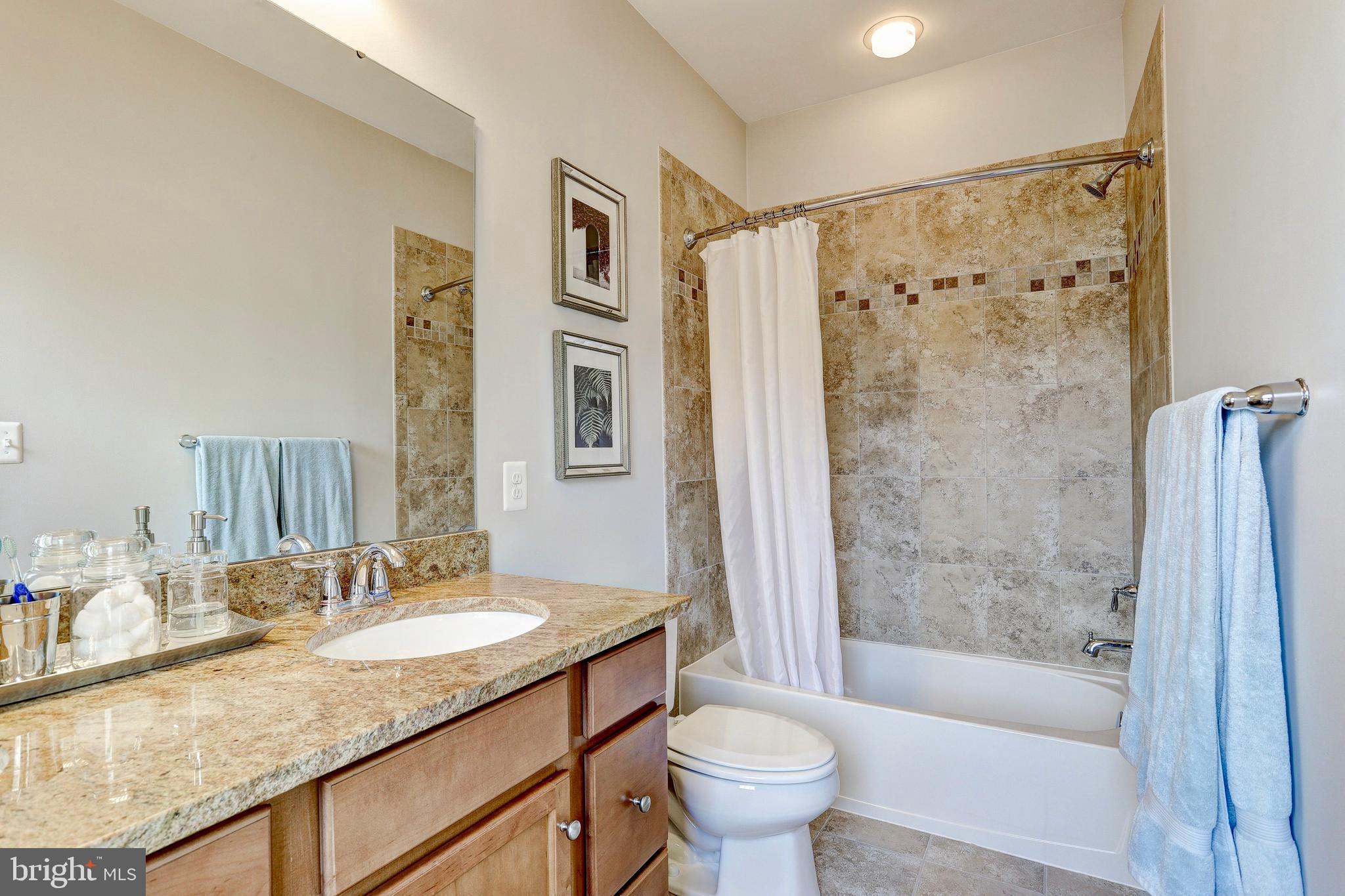 MONMOUTH MEADOWS - Residential