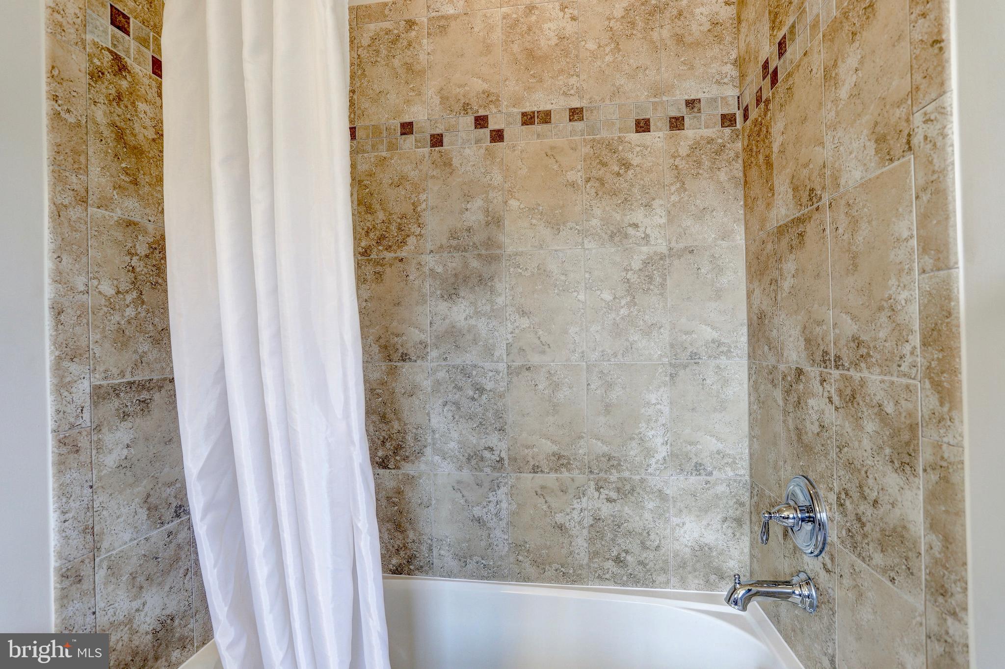 MONMOUTH MEADOWS - Residential