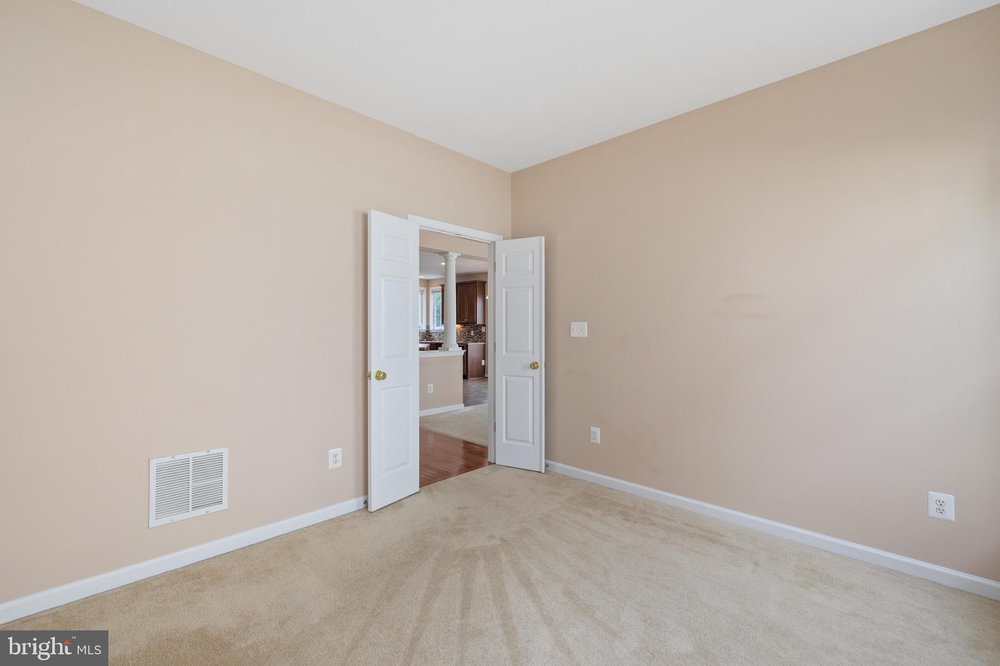 MEADOWS AT MORRIS FARM - Residential Lease