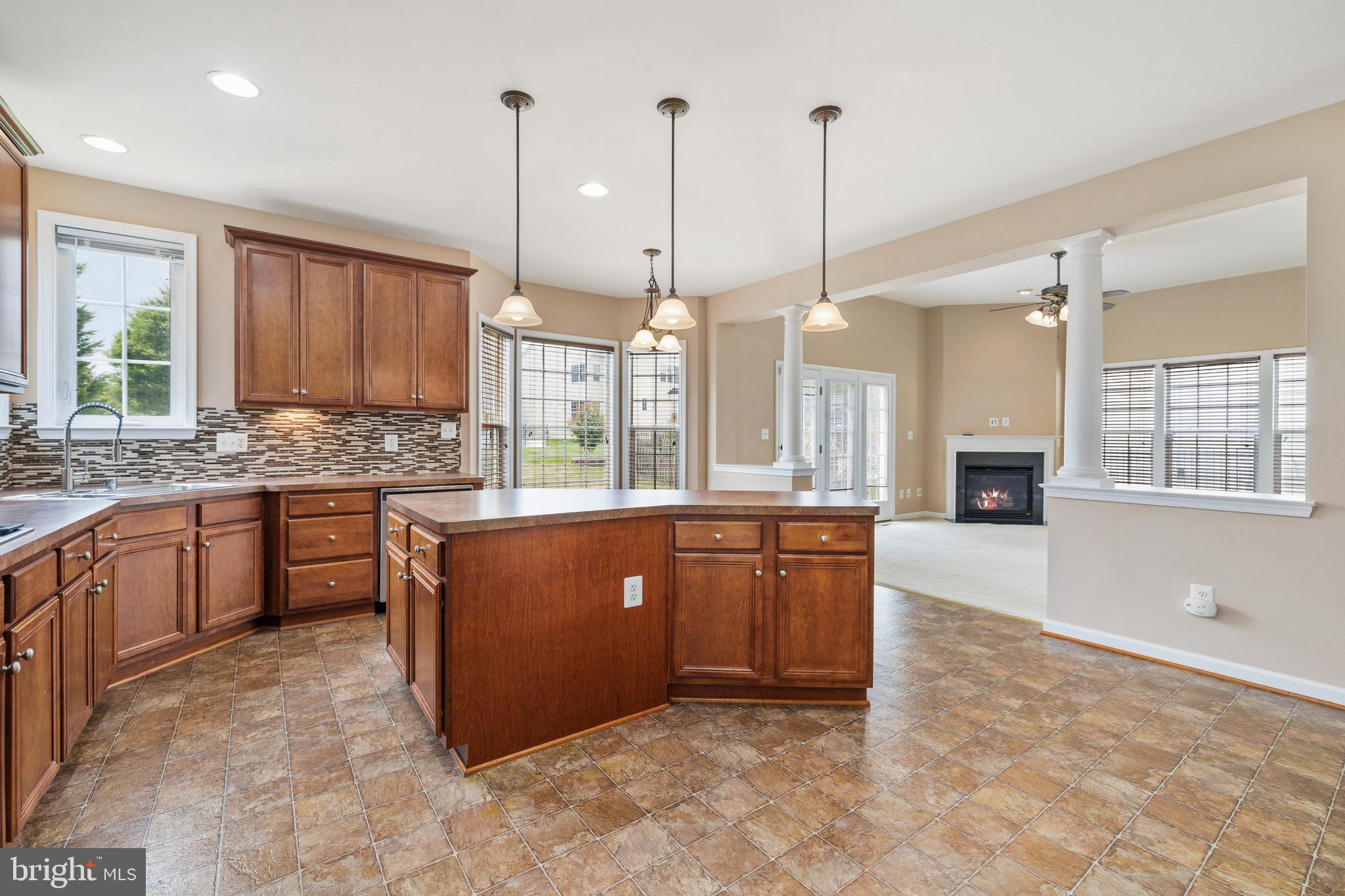 MEADOWS AT MORRIS FARM - Residential Lease