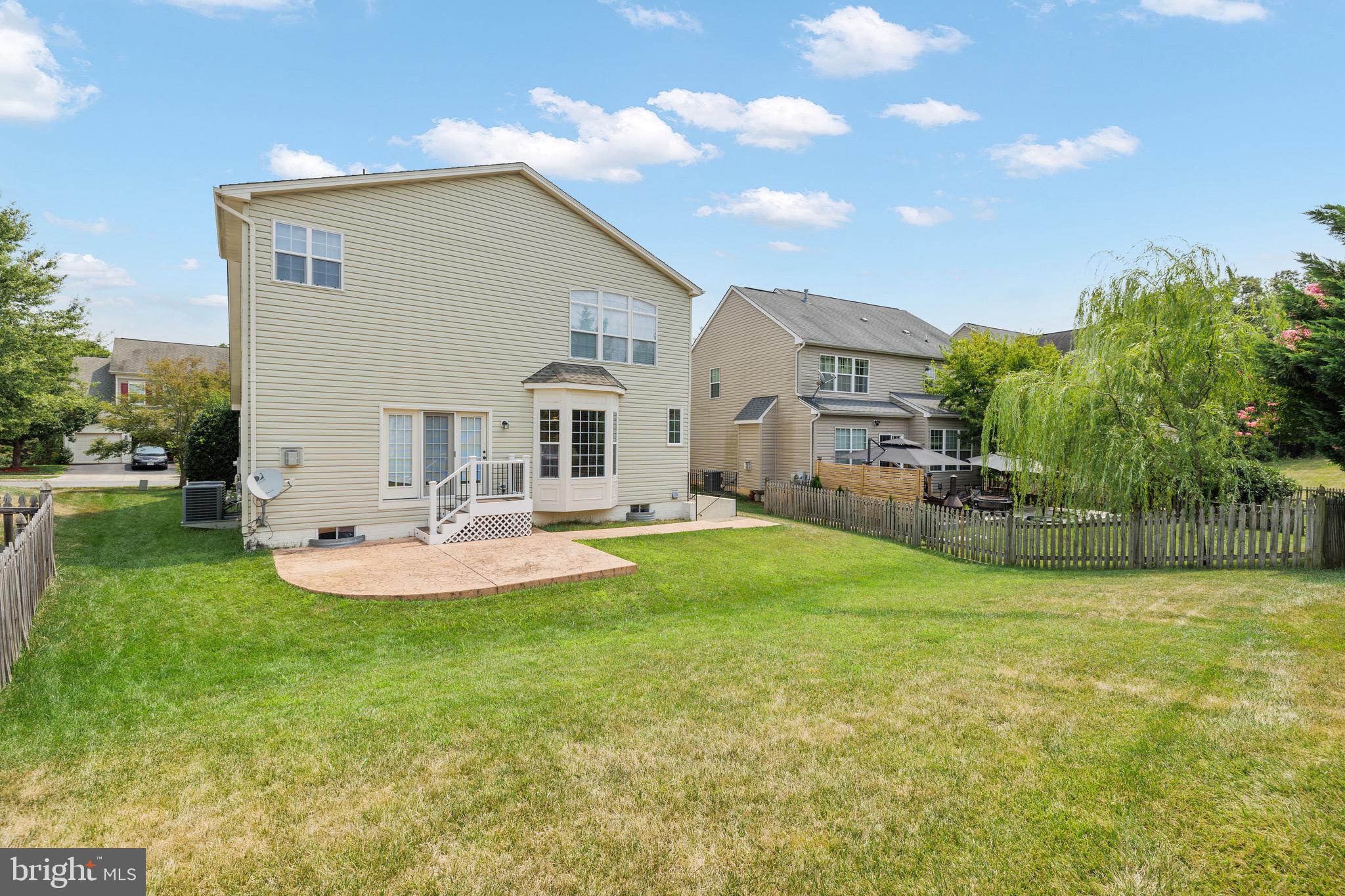 MEADOWS AT MORRIS FARM - Residential Lease