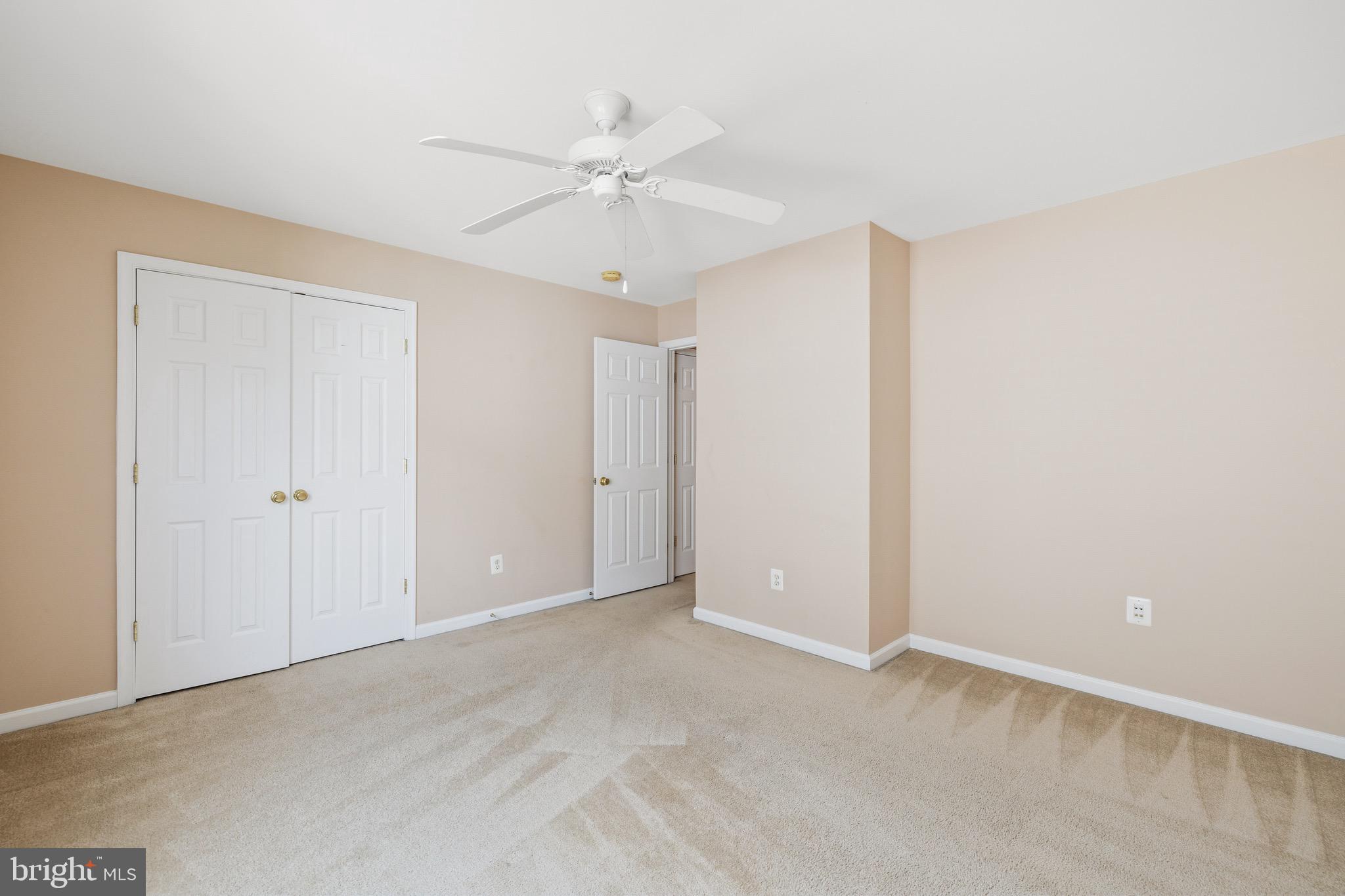 MEADOWS AT MORRIS FARM - Residential Lease