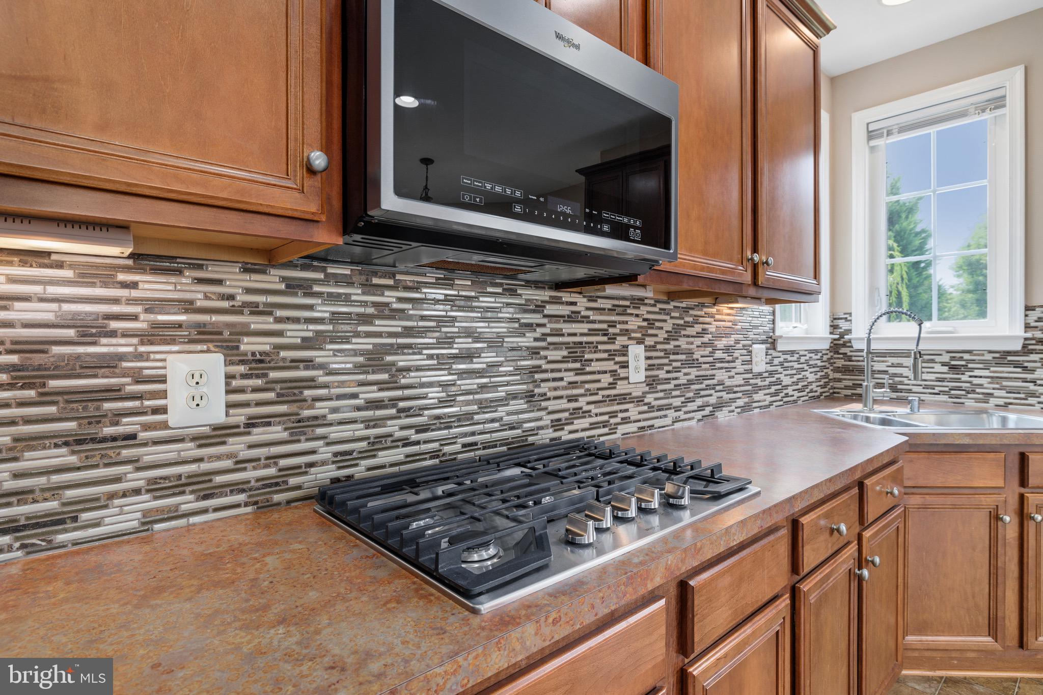 MEADOWS AT MORRIS FARM - Residential Lease