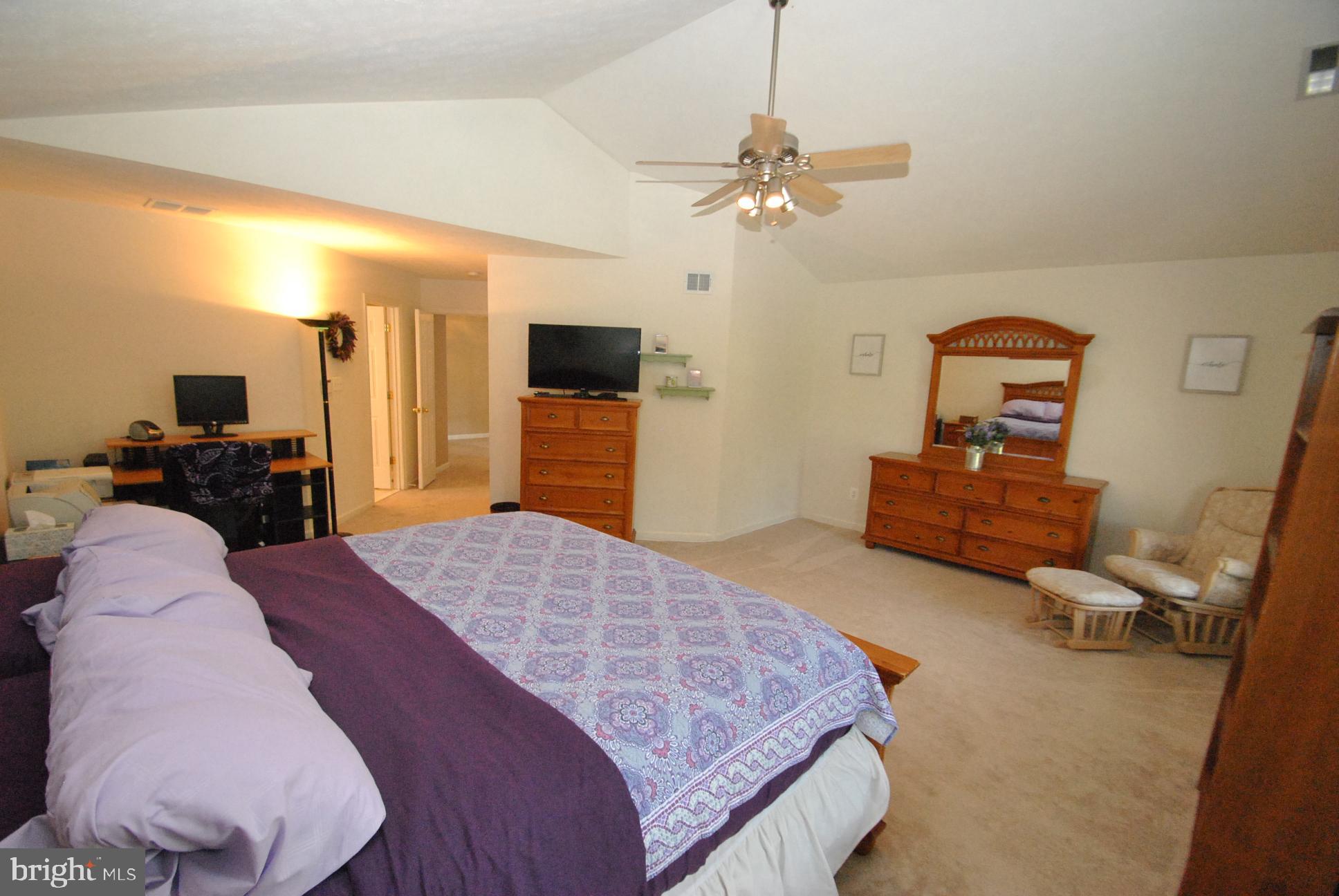 MOORES ORCHARD - Residential