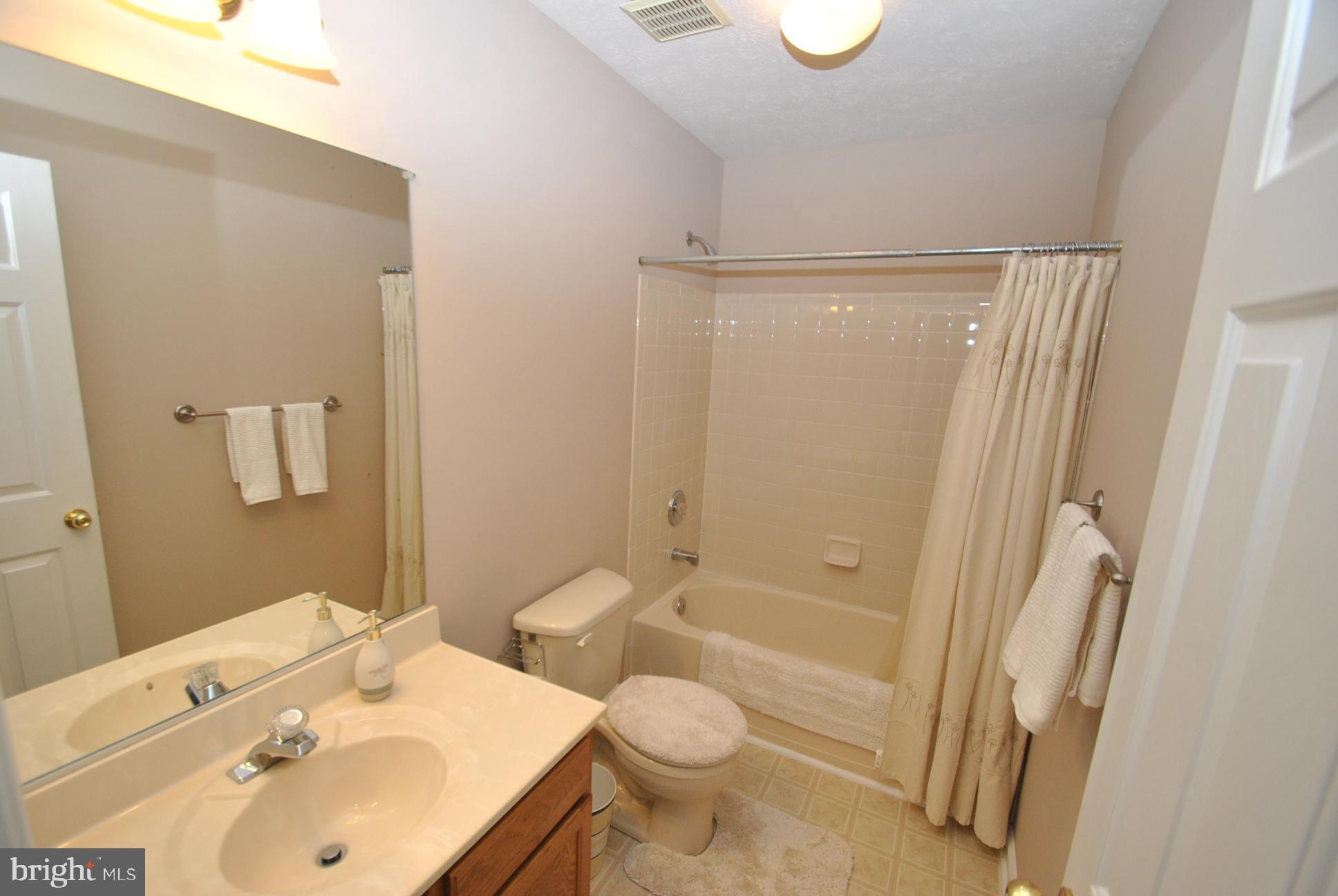 MOORES ORCHARD - Residential