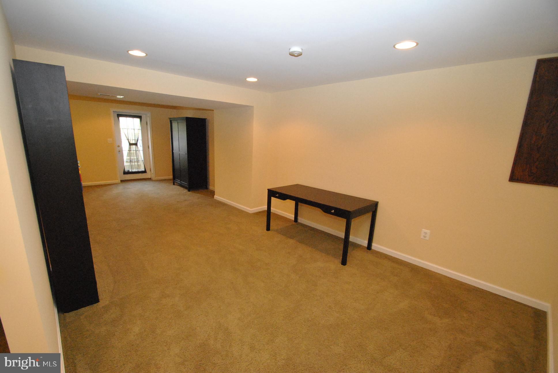 MOORES ORCHARD - Residential