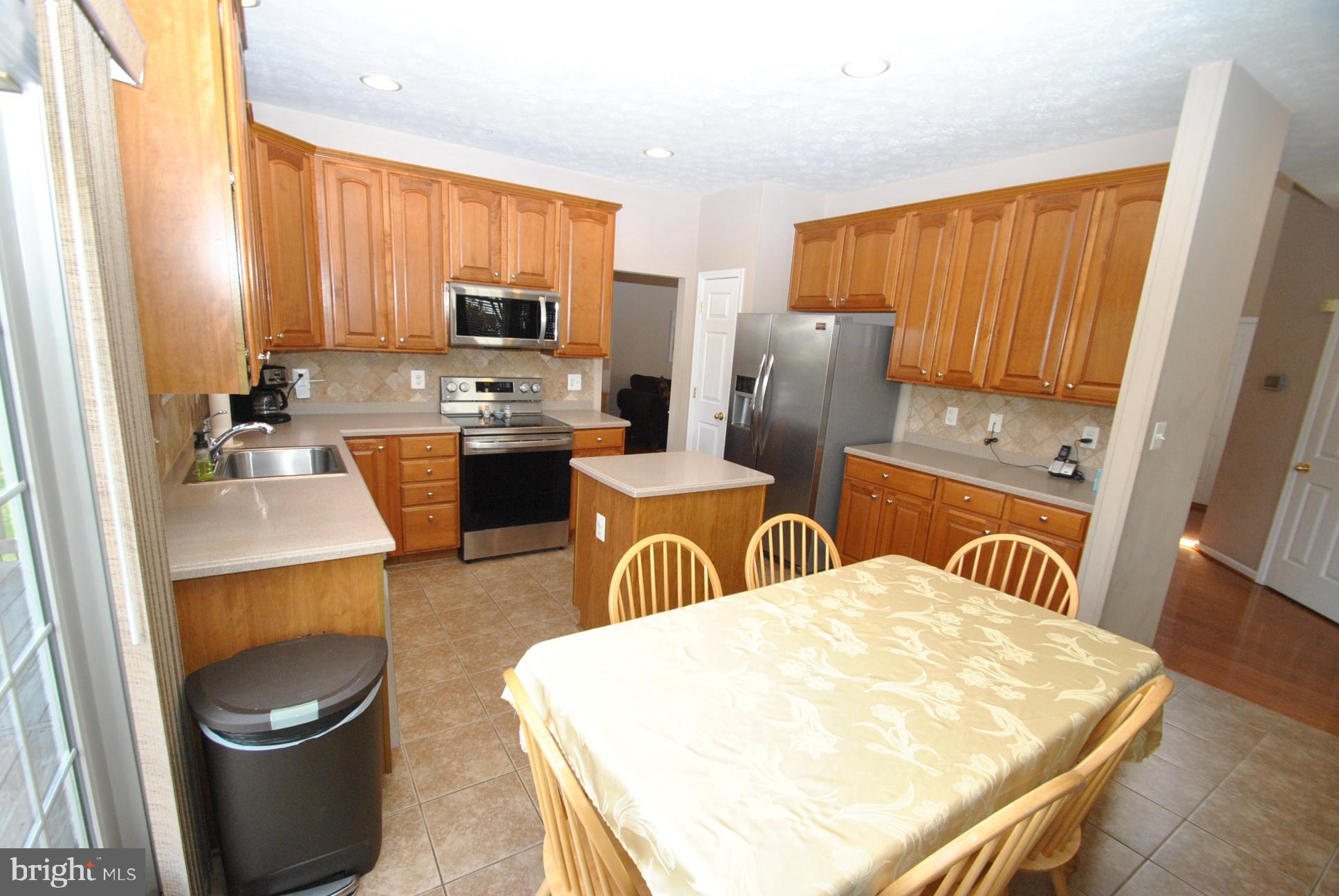 MOORES ORCHARD - Residential