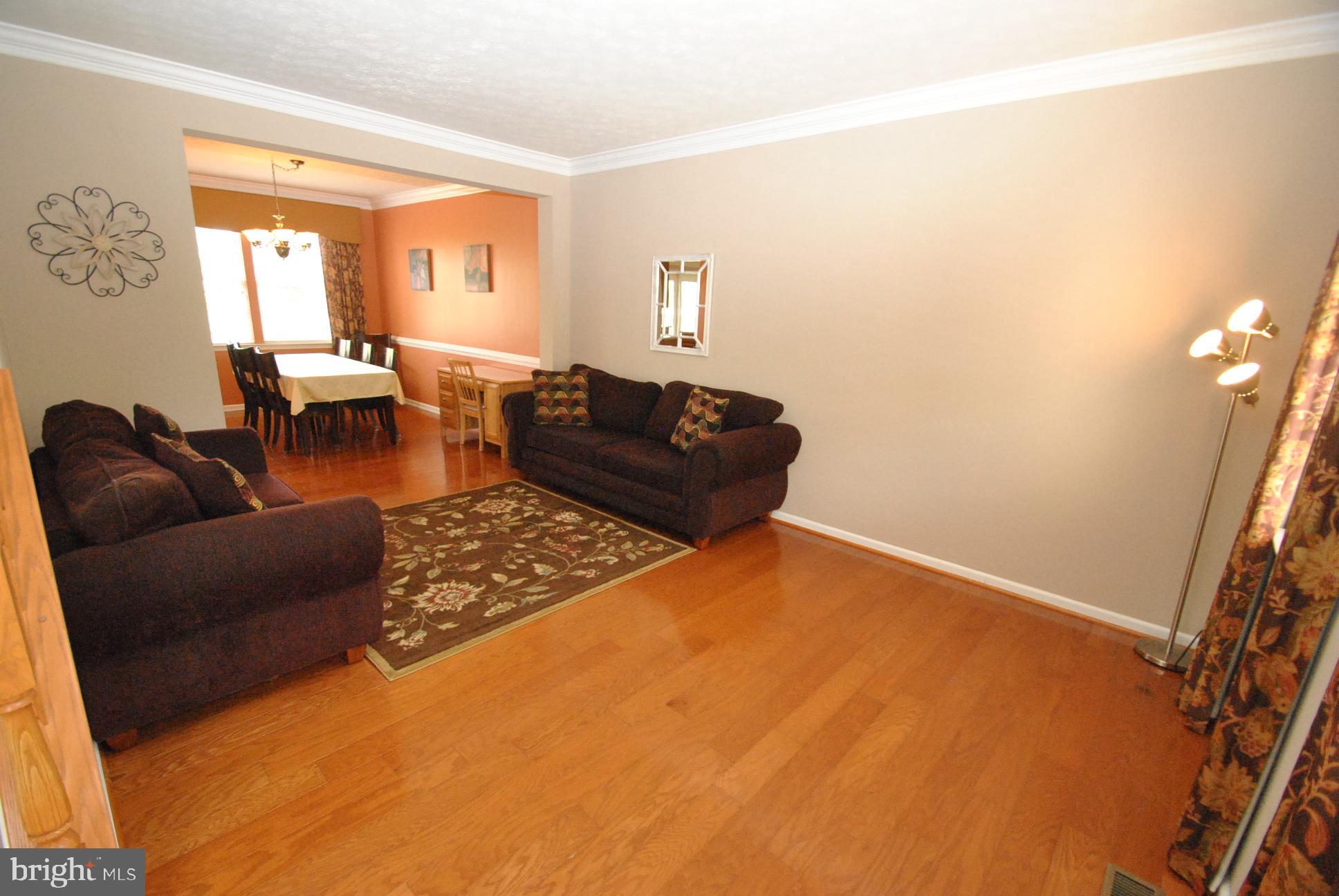 MOORES ORCHARD - Residential