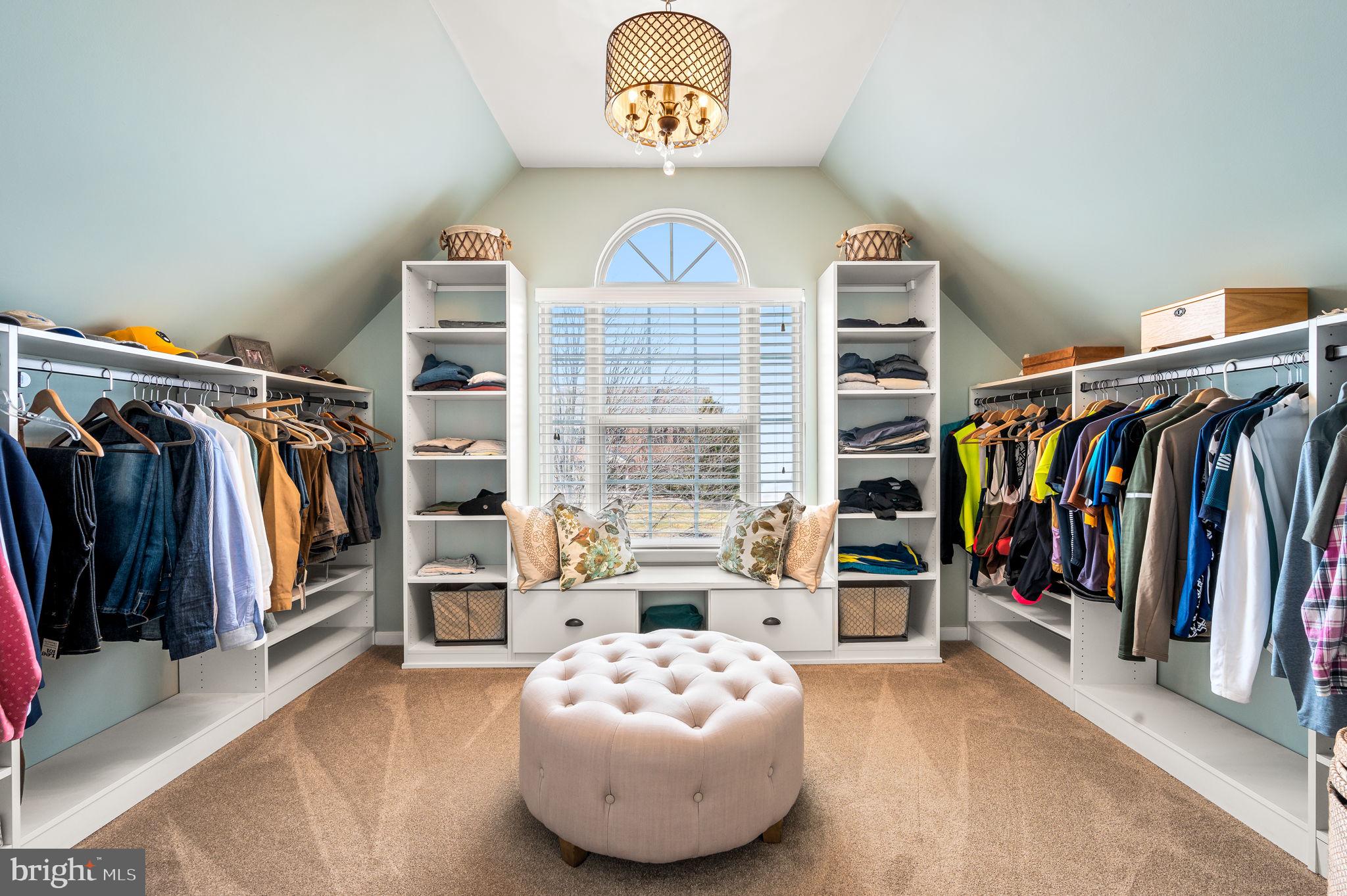 VALLEY GREEN - Residential