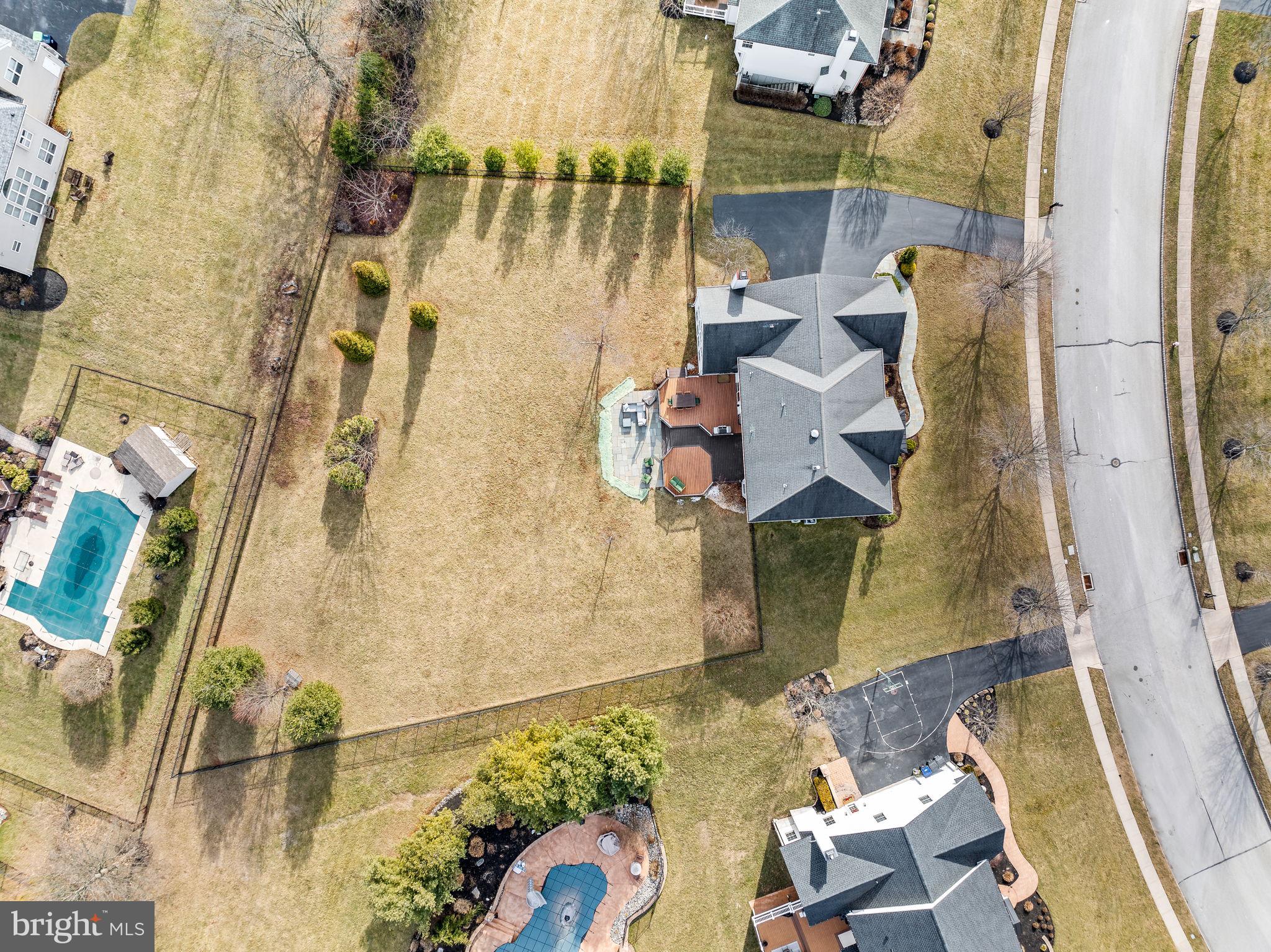 VALLEY GREEN - Residential