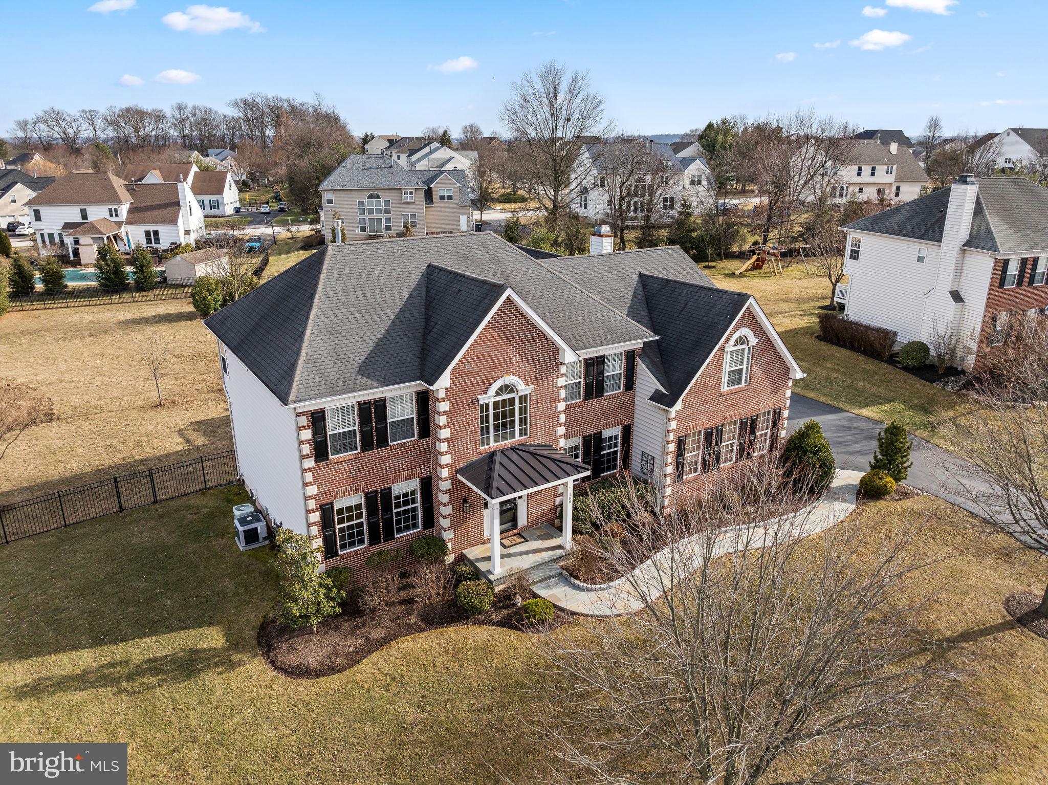 VALLEY GREEN - Residential