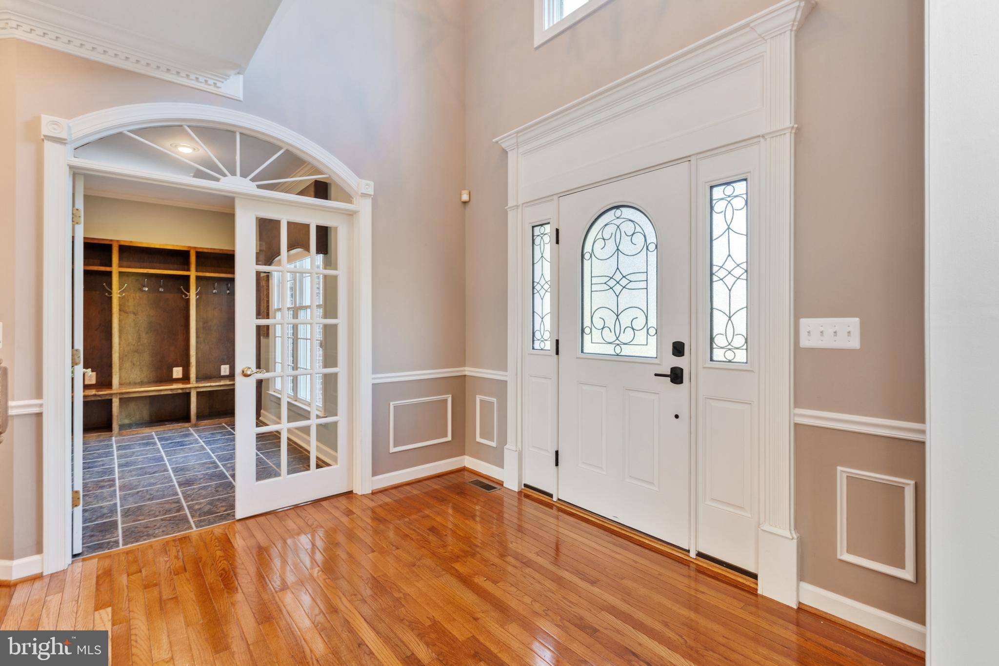 LA VISTA MANOR - Residential