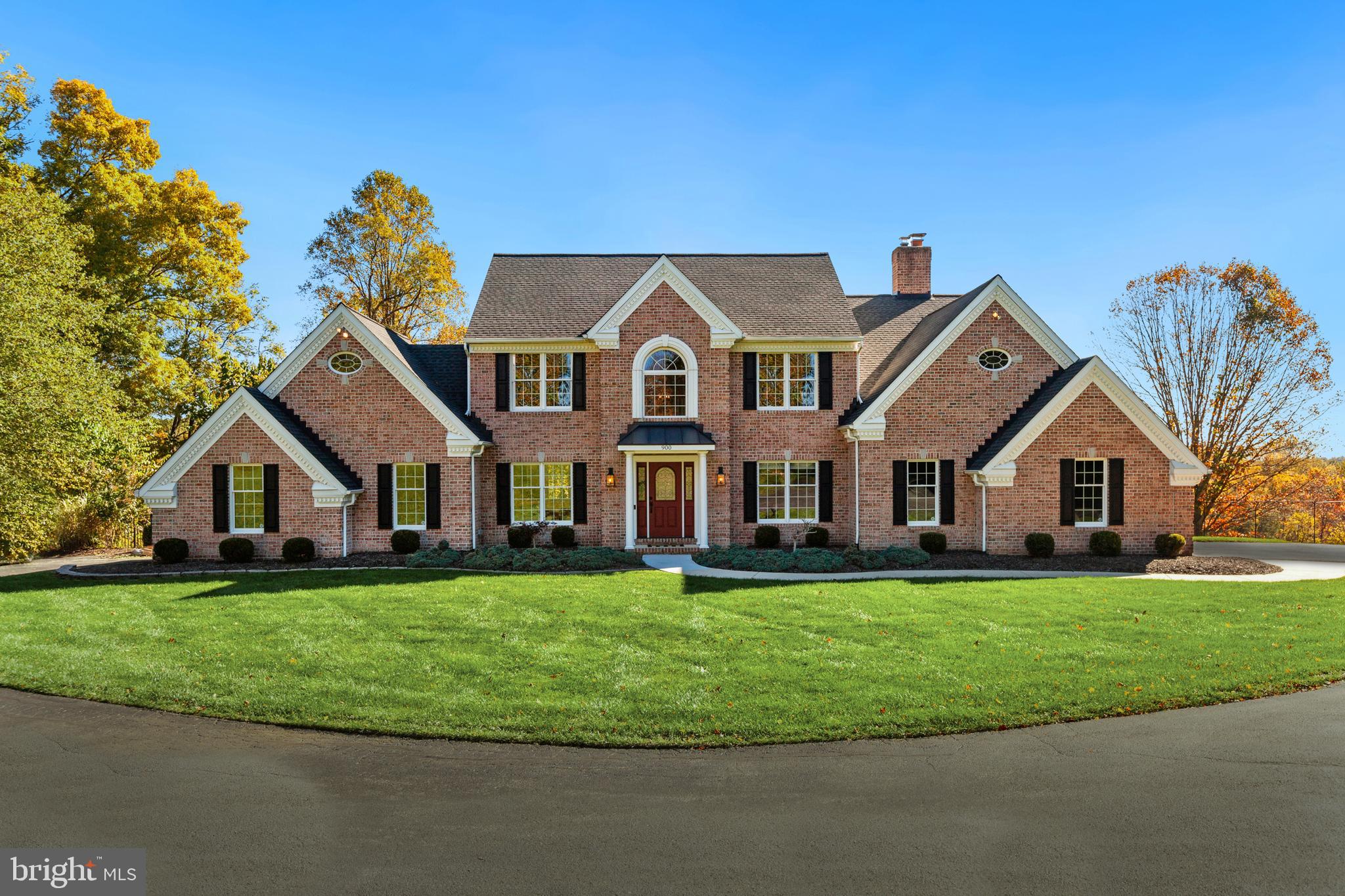 LA VISTA MANOR - Residential