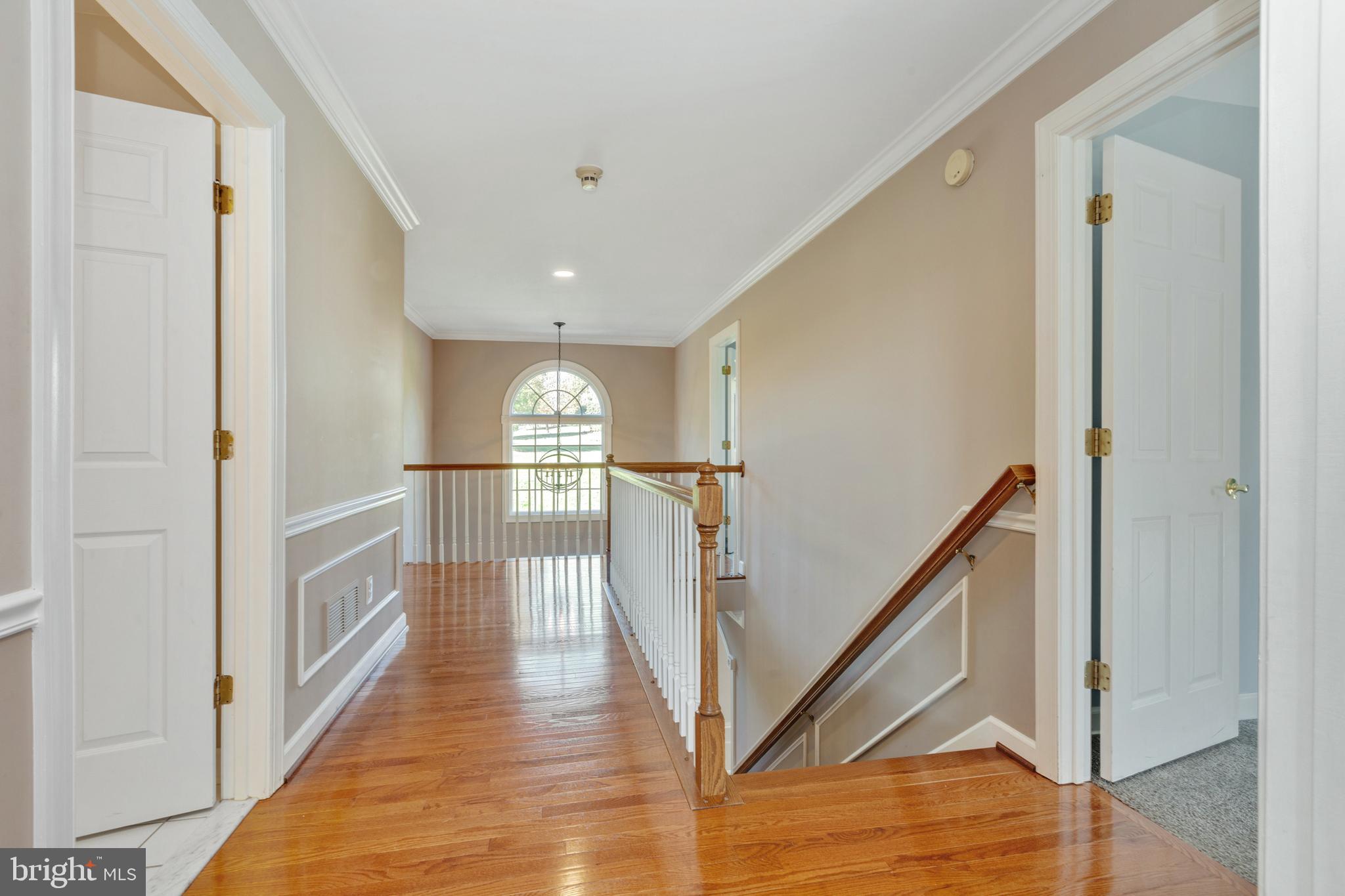 LA VISTA MANOR - Residential