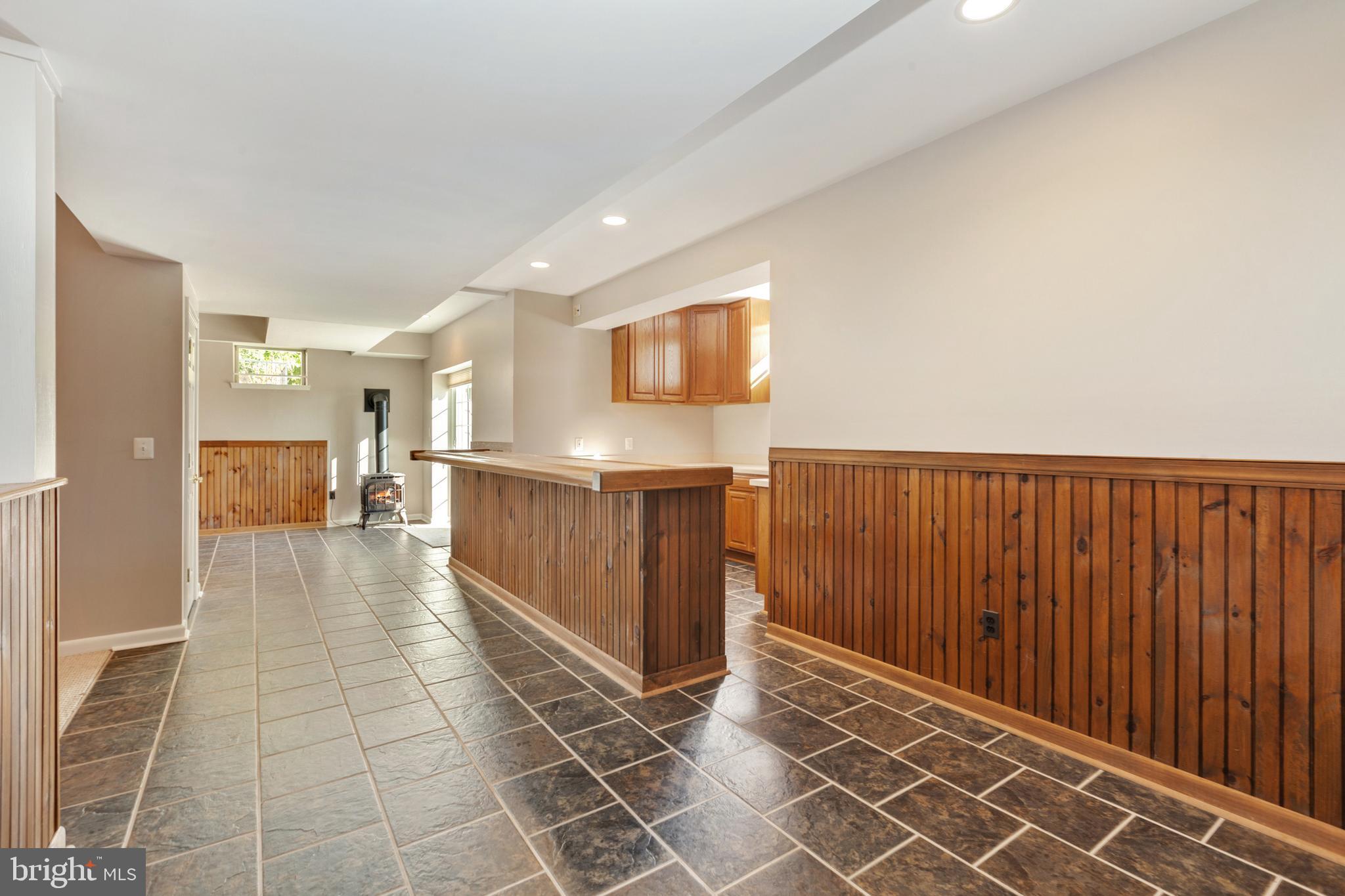 LA VISTA MANOR - Residential