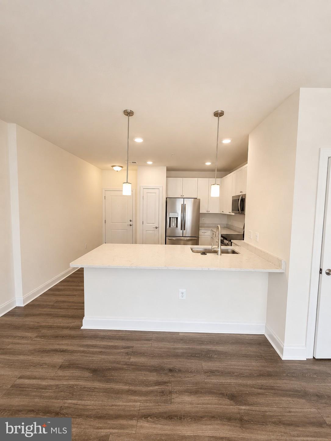 404 BOLD RULER COURT 204