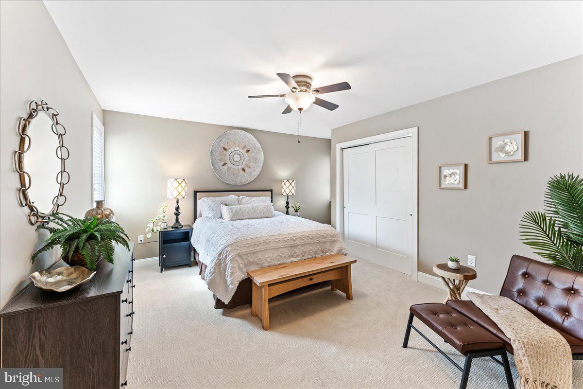 HUNTERS CREEK - Residential