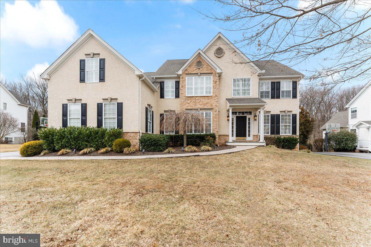 HUNTERS CREEK - Residential