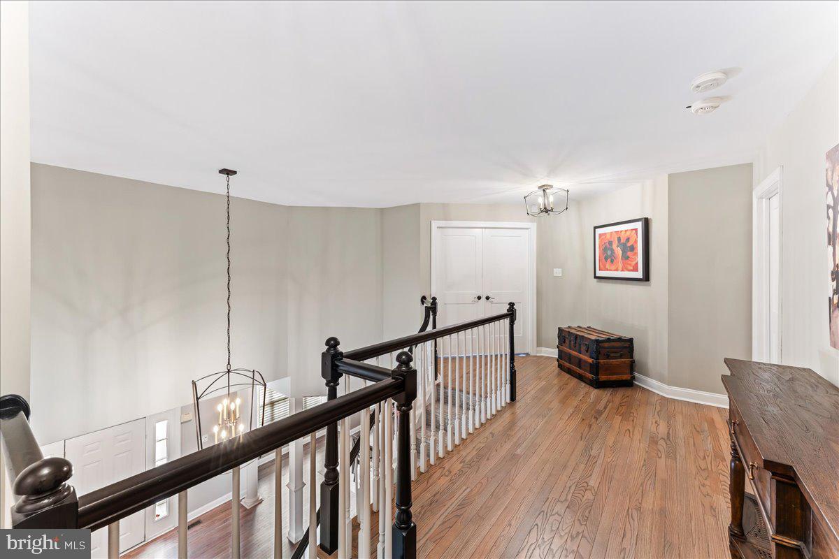 HUNTERS CREEK - Residential