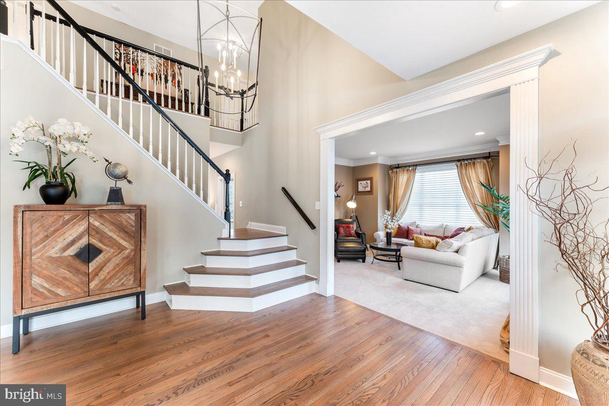 HUNTERS CREEK - Residential