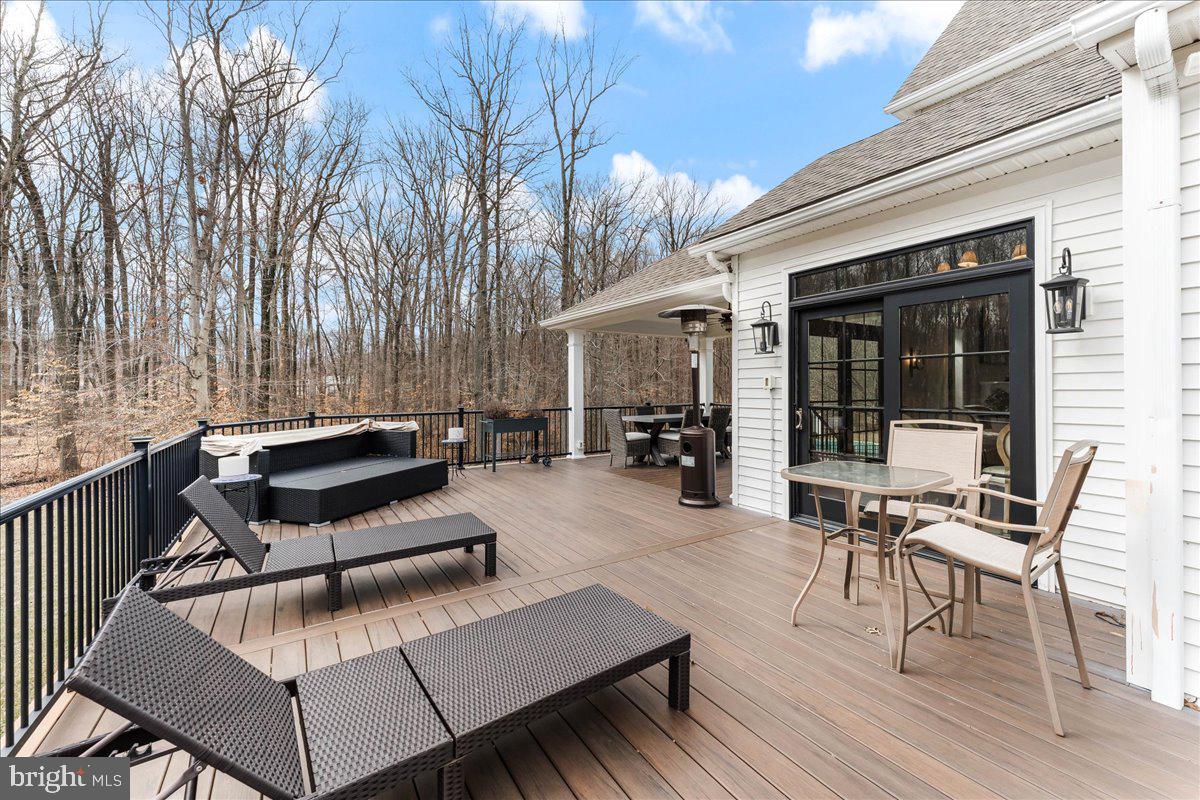 HUNTERS CREEK - Residential