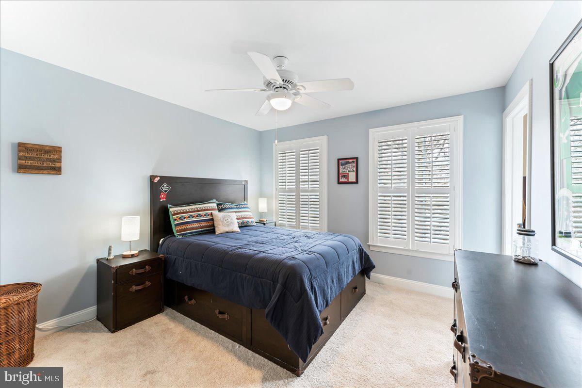 HUNTERS CREEK - Residential