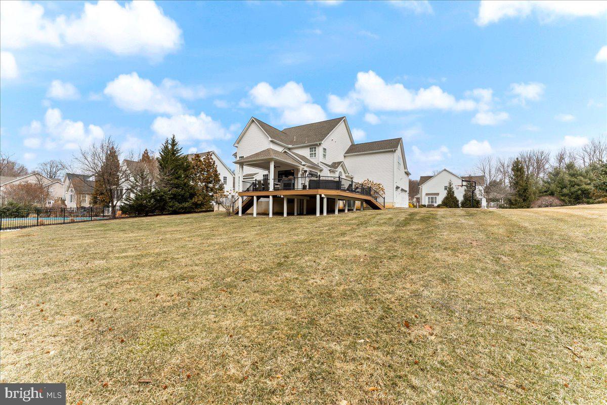 HUNTERS CREEK - Residential