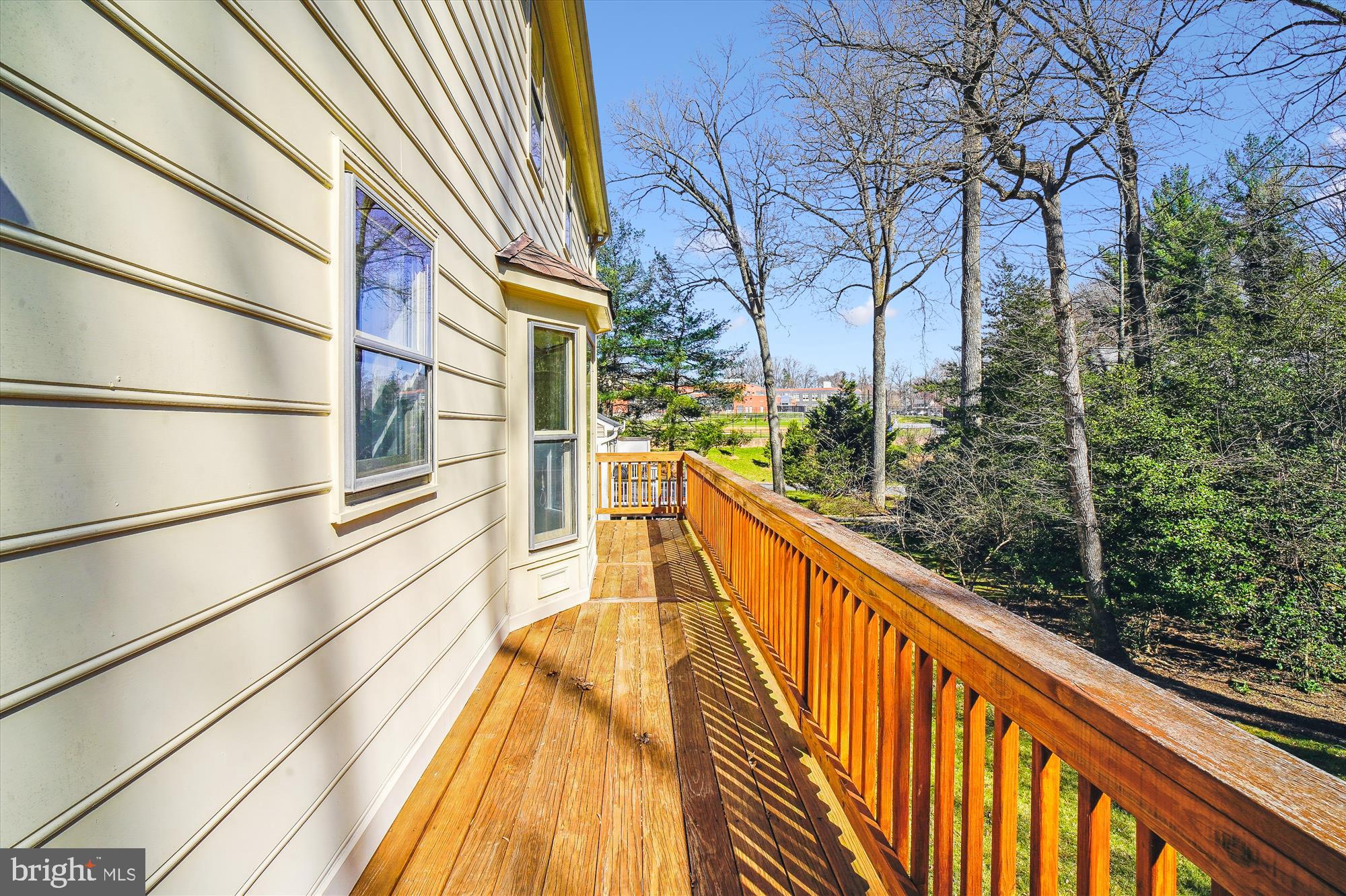 LUXMANOR - Residential