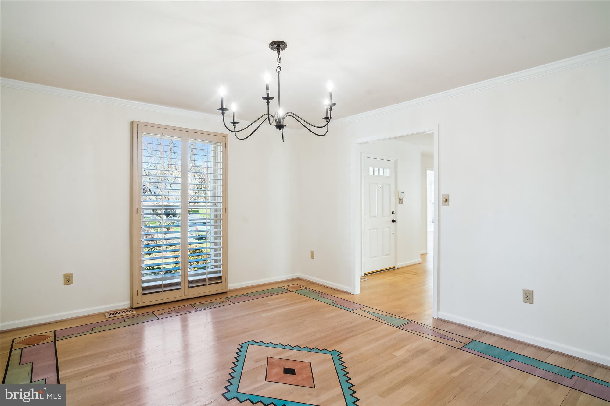 LUXMANOR - Residential